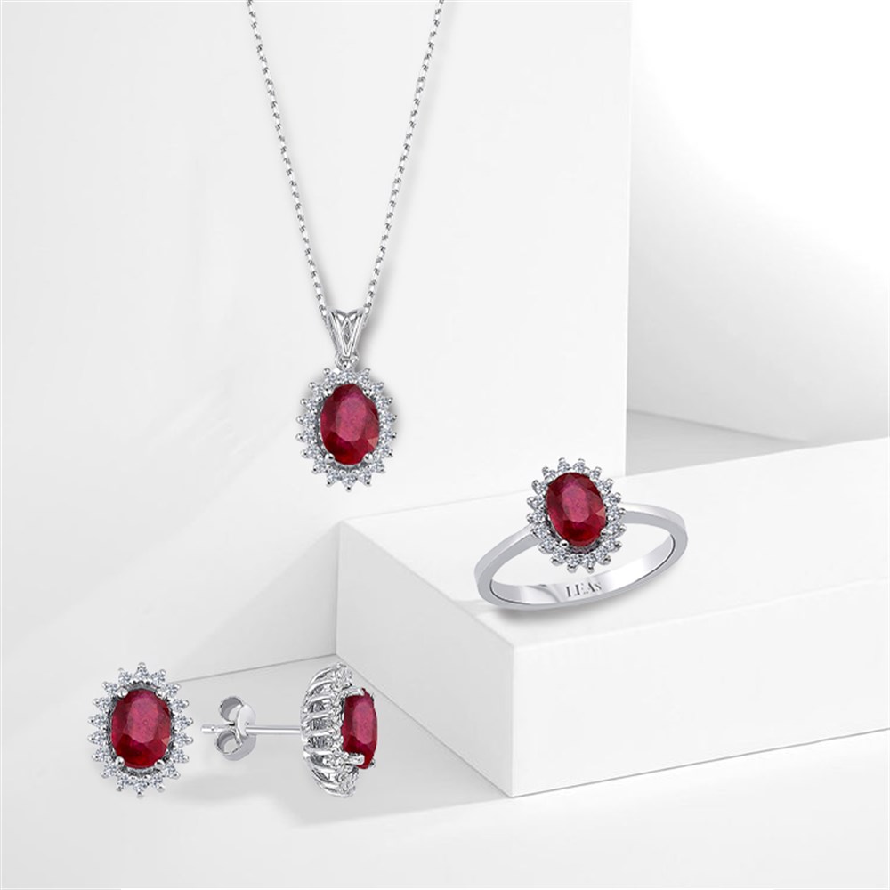 0.59 Karat Pırlanta Yakut Oval 3'lü Set