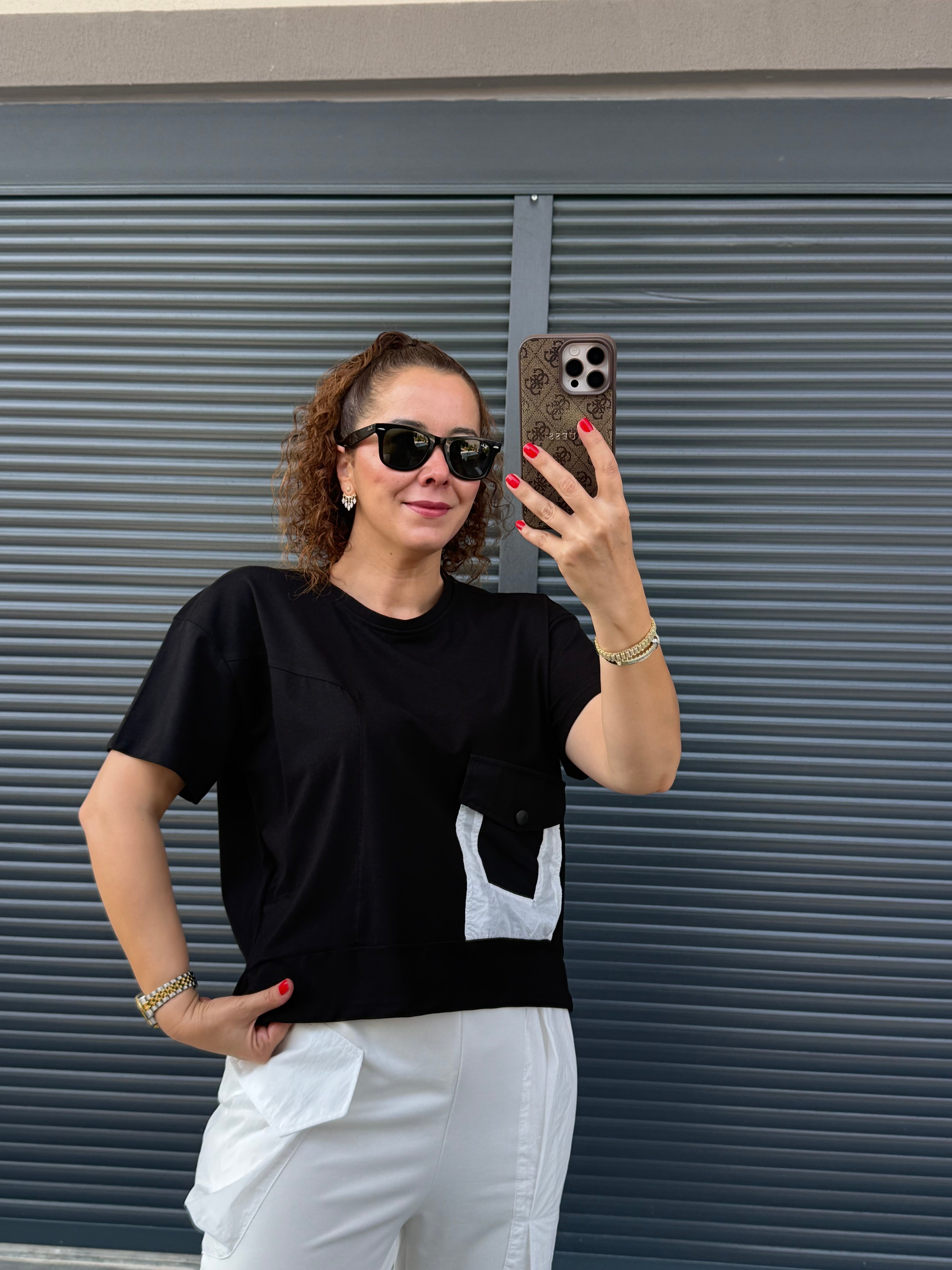 Cep Detaylı Tasarım T-Shirt Siyah