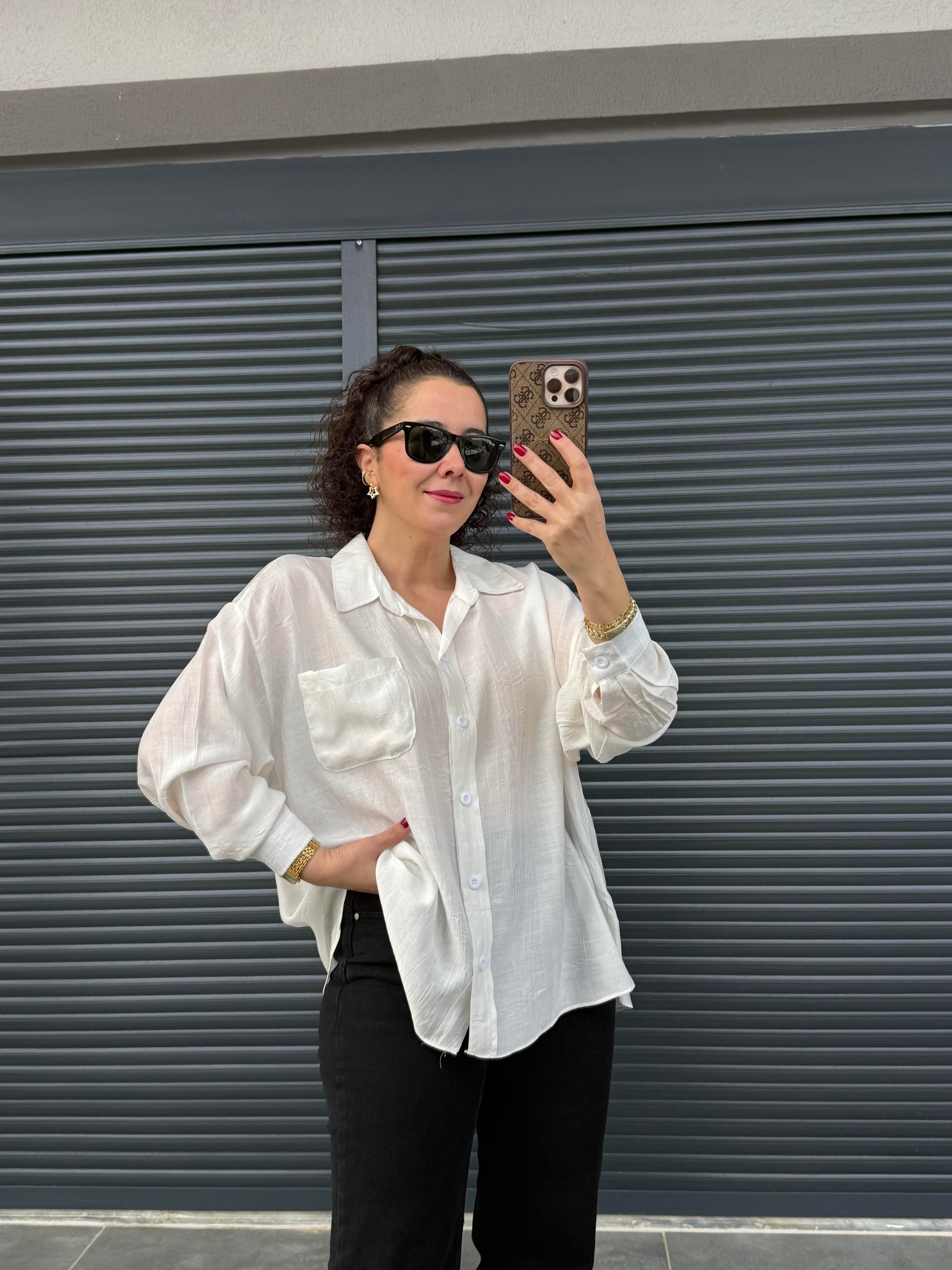 Cepli Oversize Gömlek Beyaz
