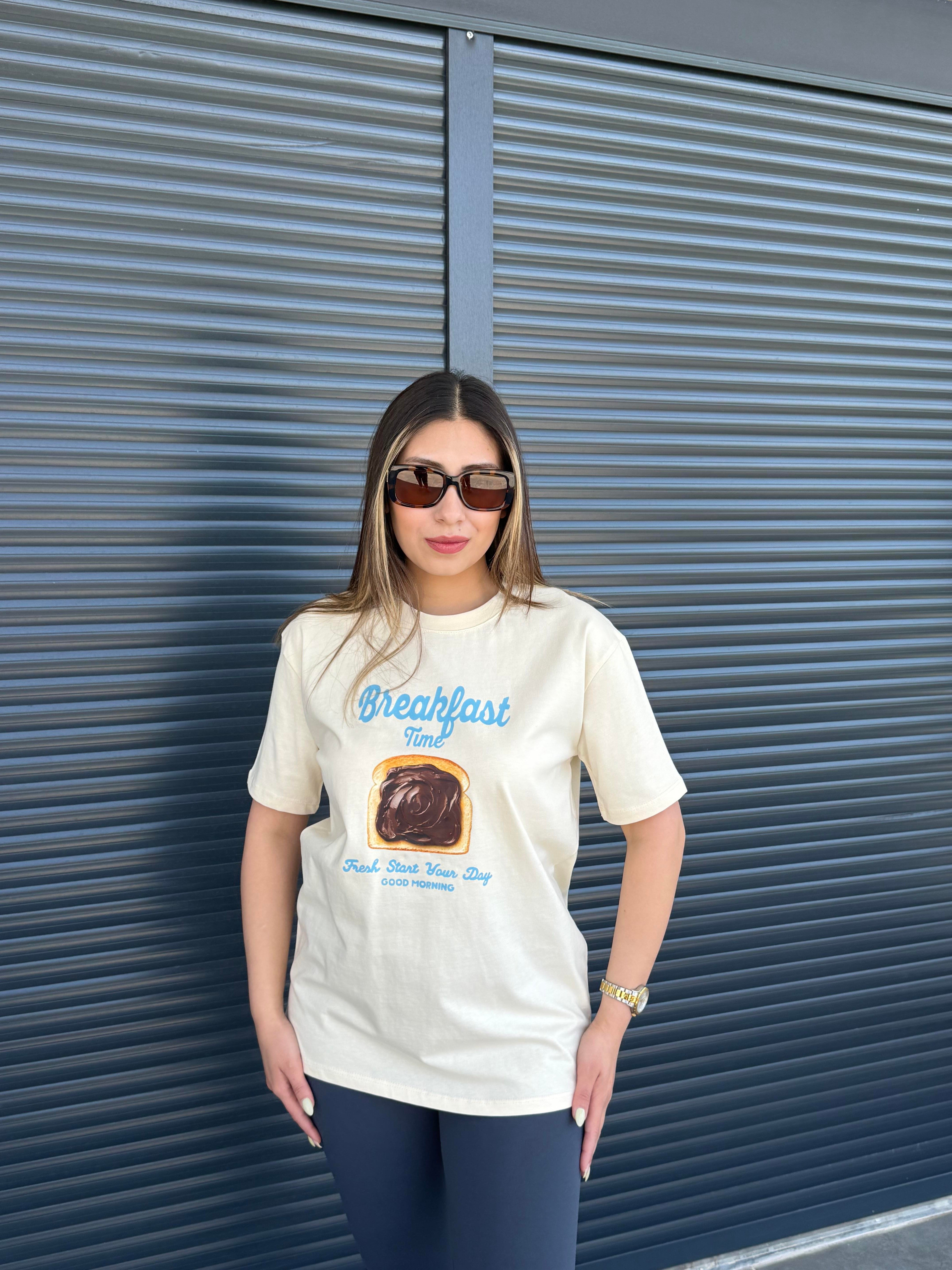 Çikolatalı Ekmek Baskılı T-shirt  Vanilya