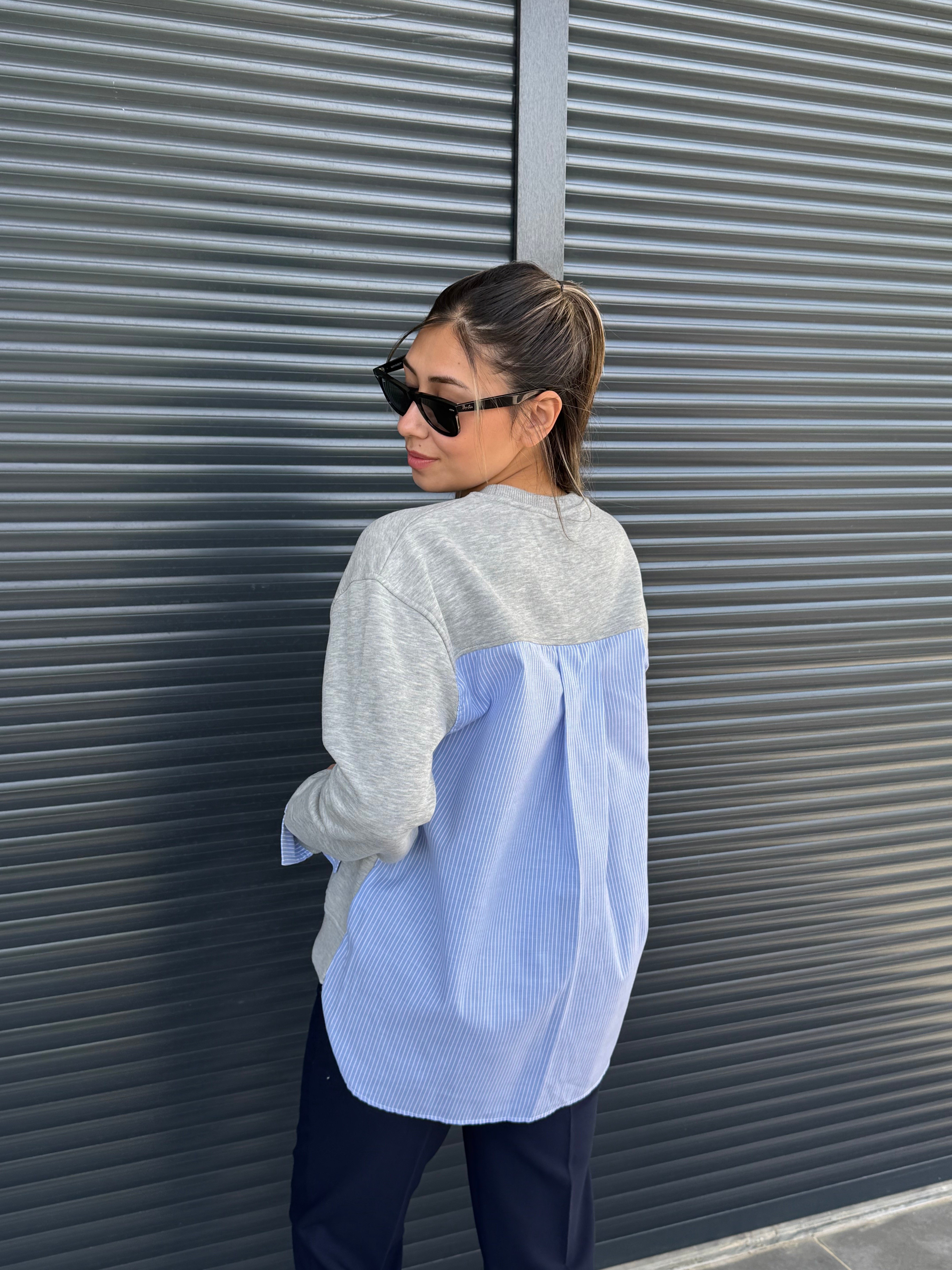 Çizgili Gömlek Detaylı Sweatshirt