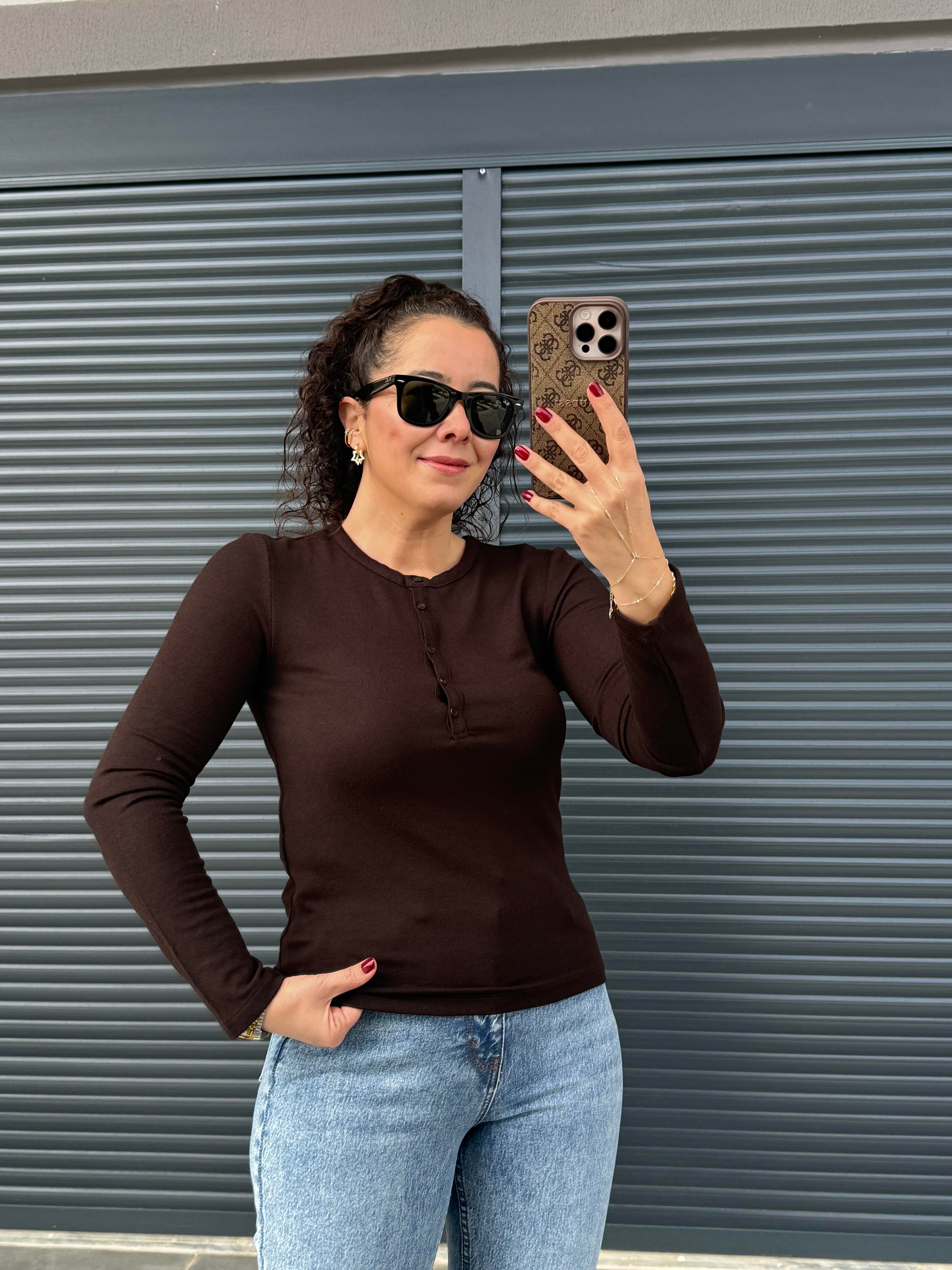 Dilvin Önü Düğmeli İnce Triko Bluz Acı Kahve