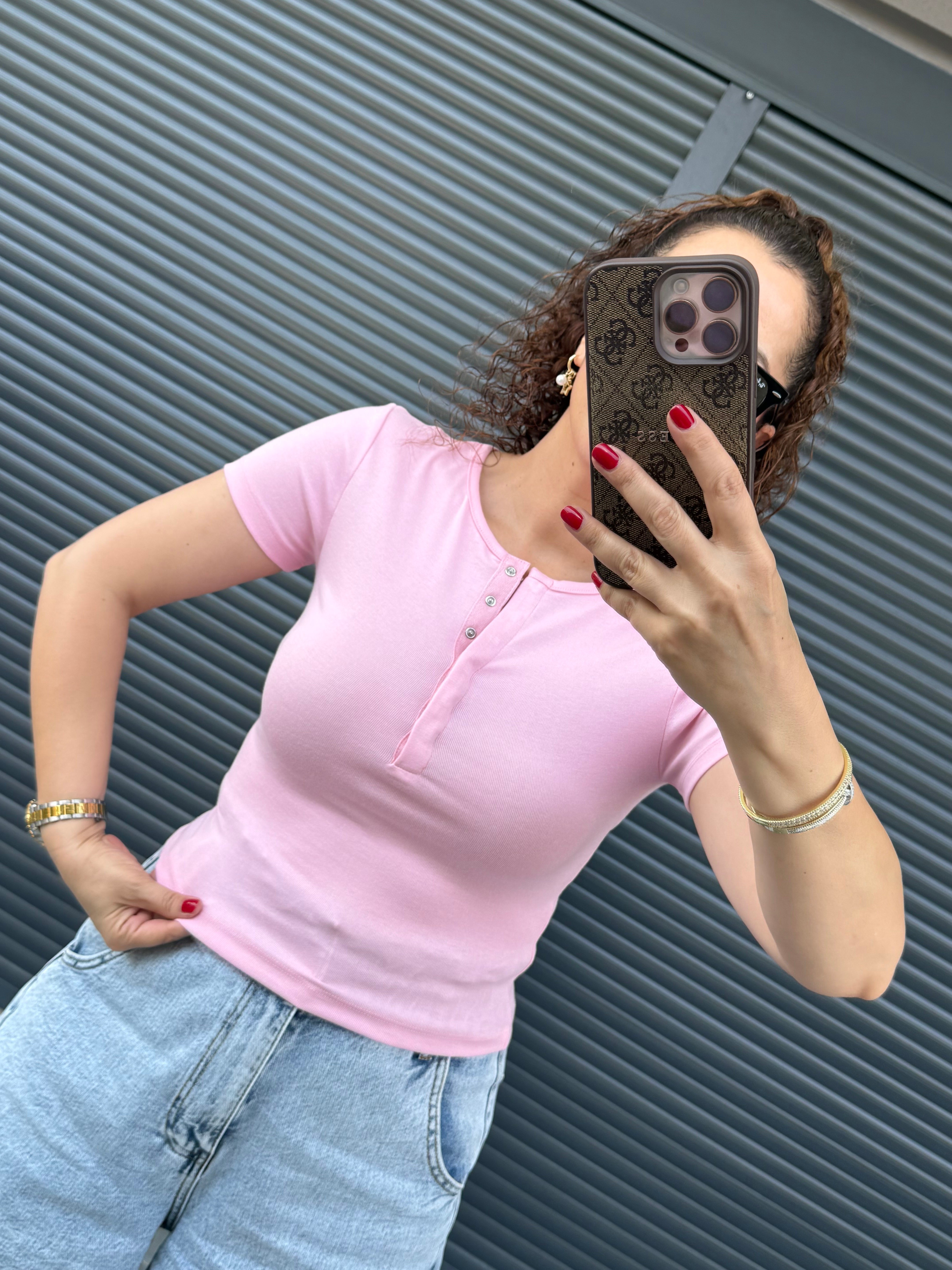Dilvin Önü Düğmeli Kısa Kollu Bluz Pembe