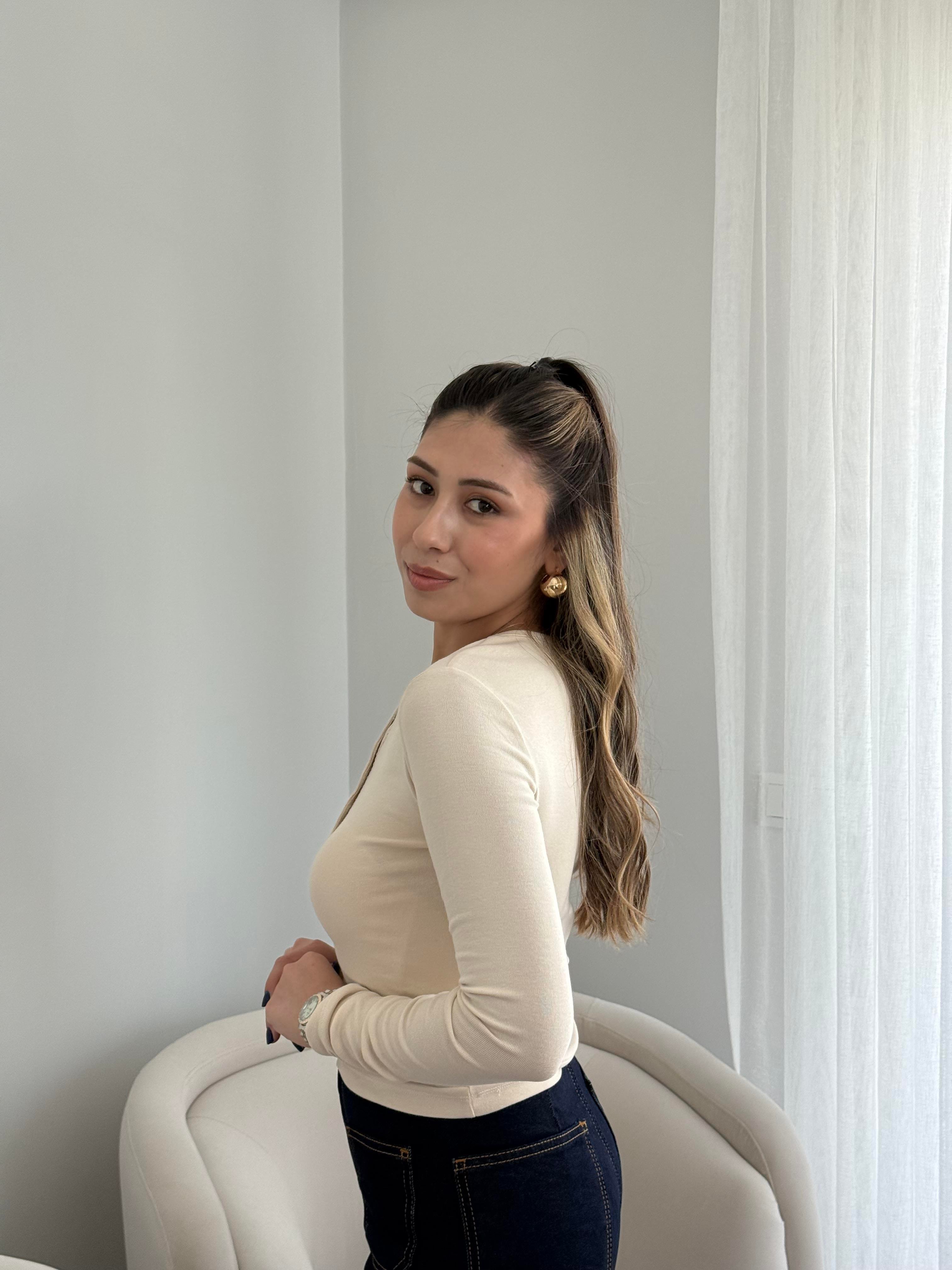 Dilvin Uzun Kollu Çıt Çıt Düğmeli Bluz Taş