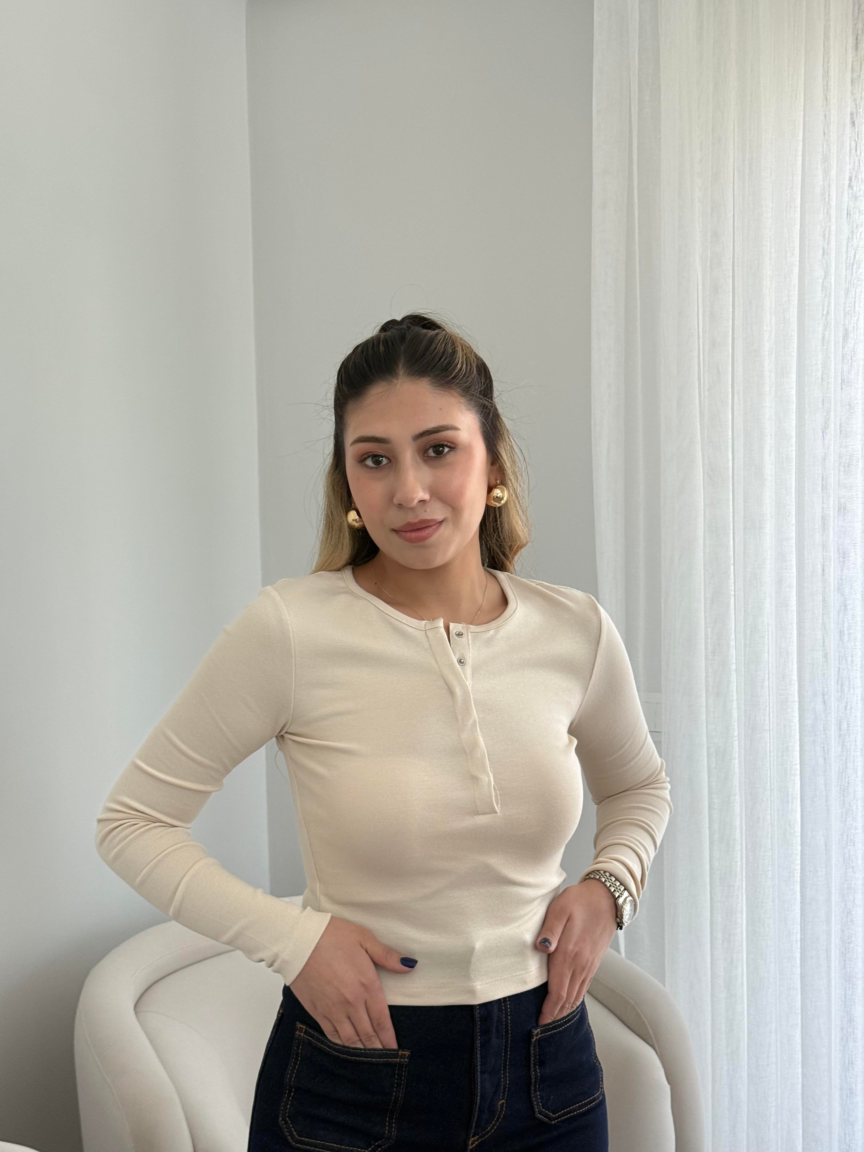 Dilvin Uzun Kollu Çıt Çıt Düğmeli Bluz Taş