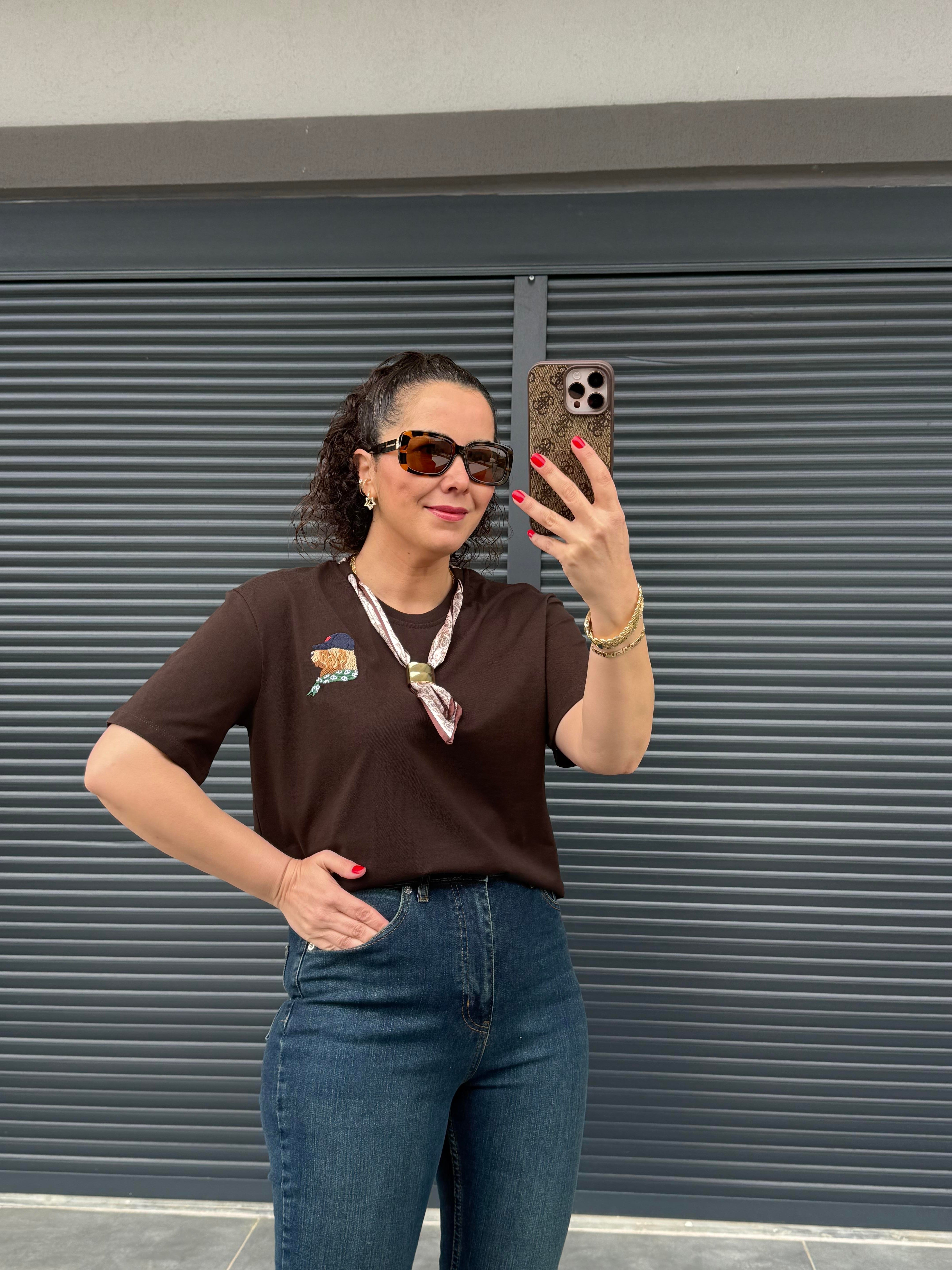 Fularlı Basıc T-shirt  Acı Kahve 