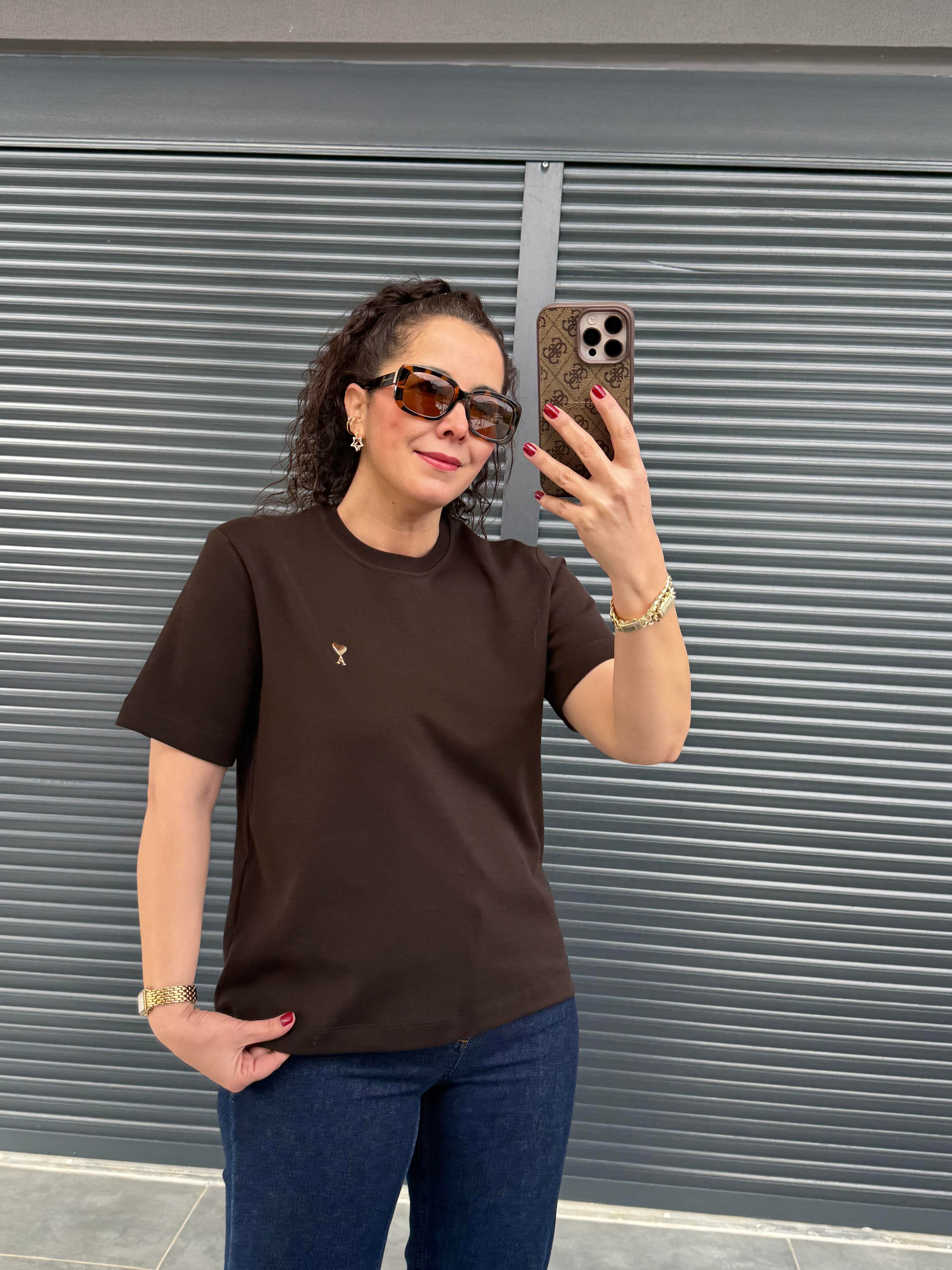Gold Kalp Armalı Basıc T-shirt  Acı Kahve