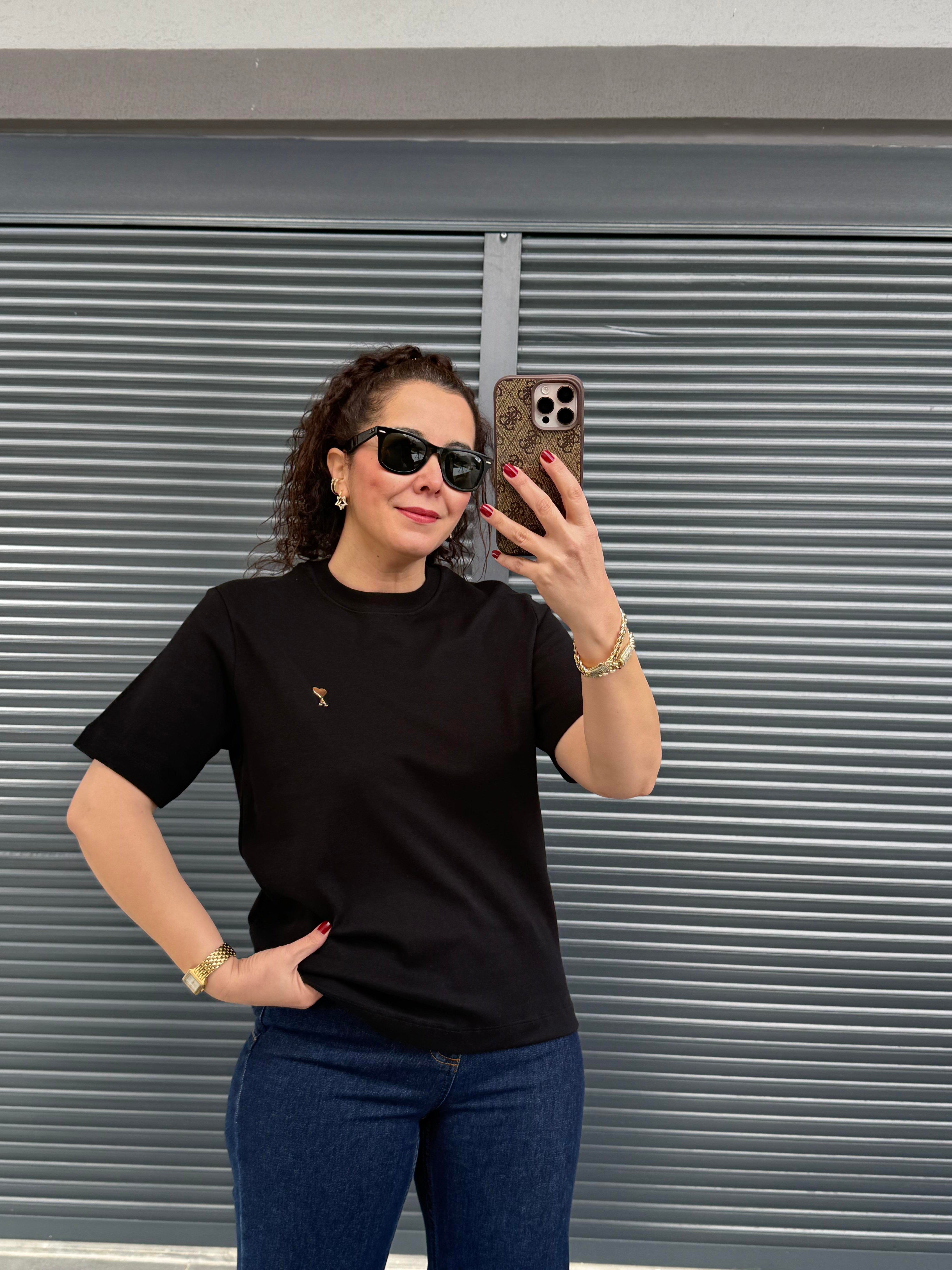 Gold Kalp Armalı Basıc T-shirt  Siyah