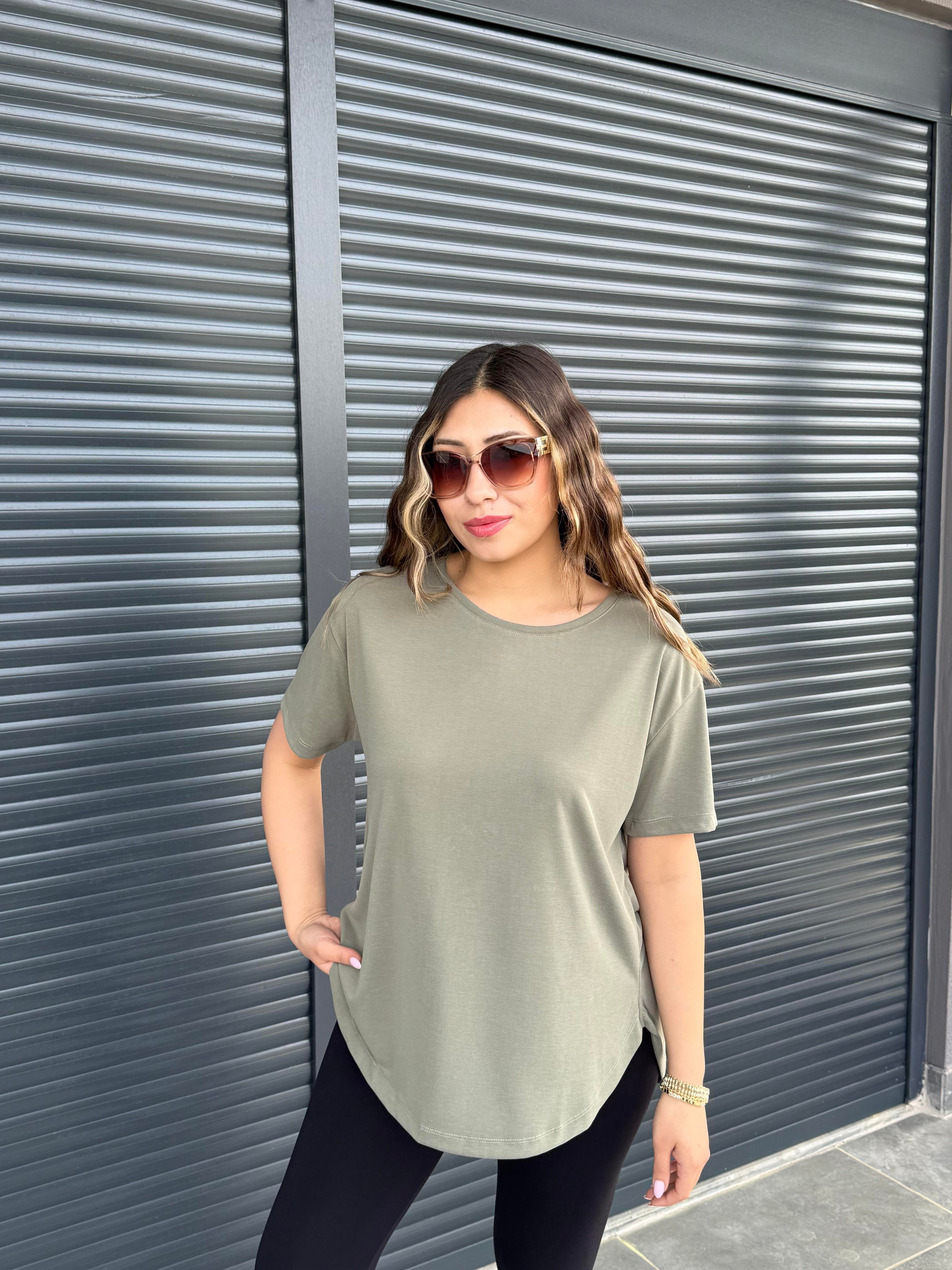 İthal Modal Sırt Pile Detaylı Basic  T-Shirt Haki