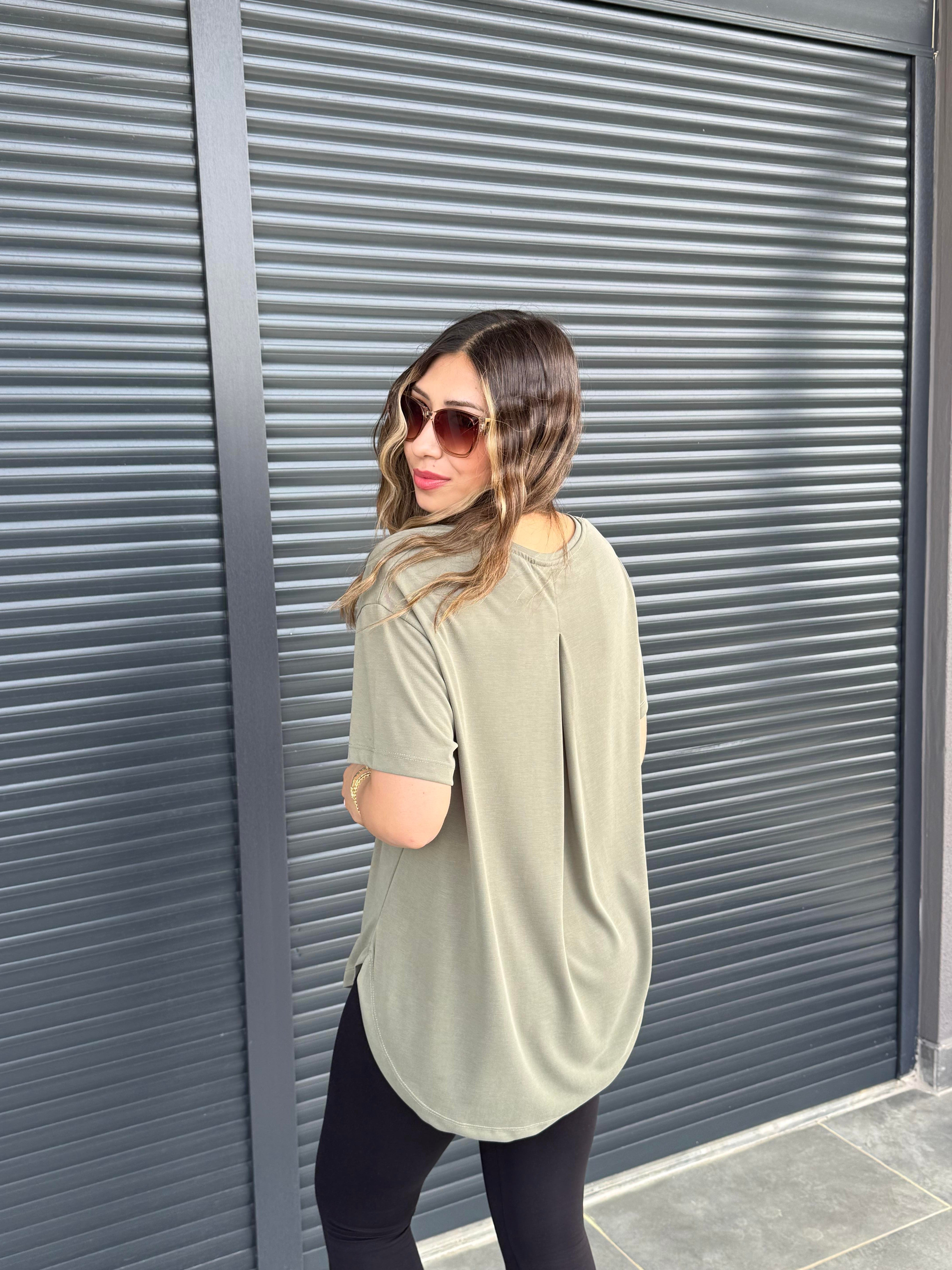 İthal Modal Sırt Pile Detaylı Basic  T-Shirt Haki