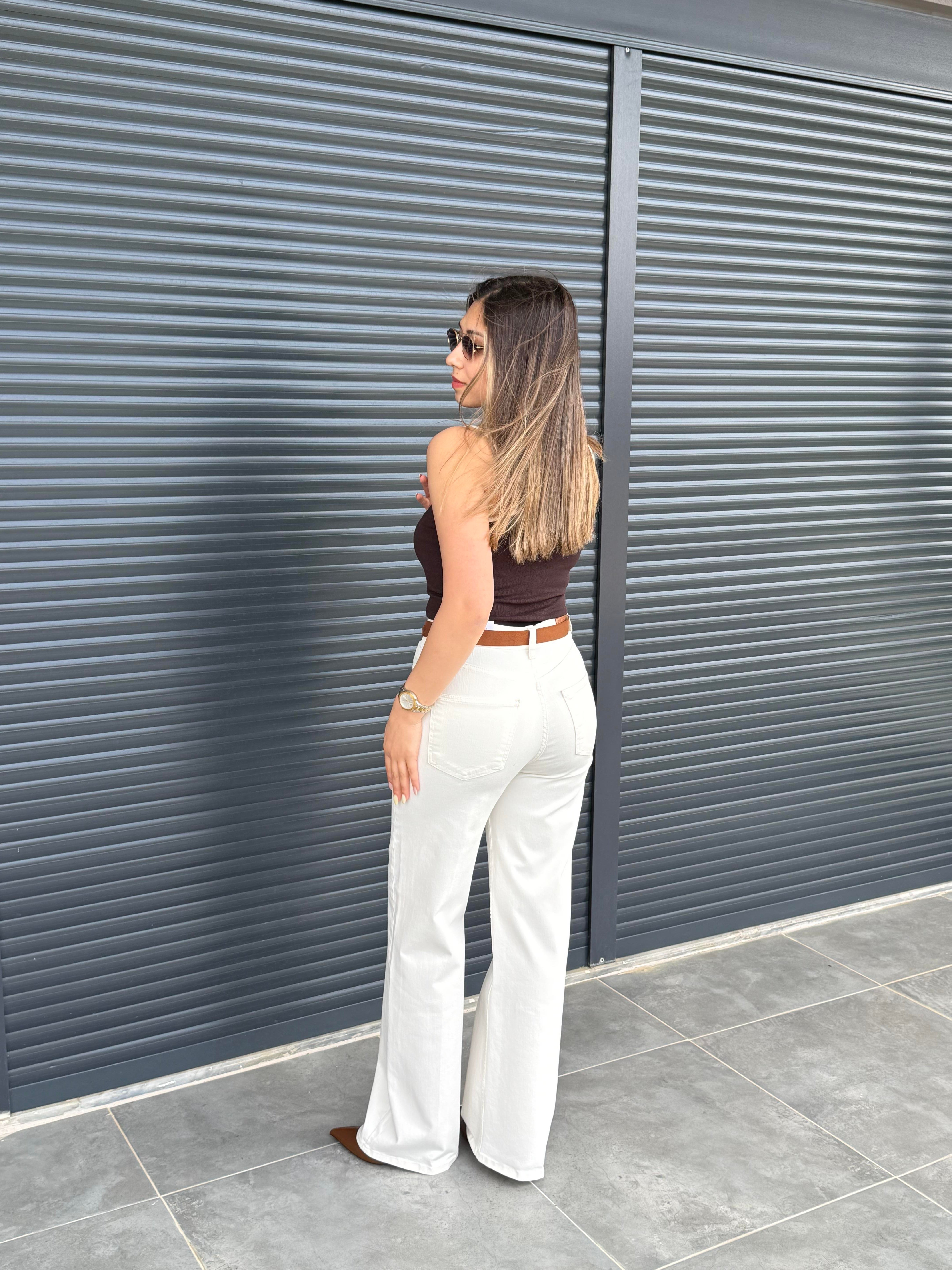 Karol Kemerli Stright Jean