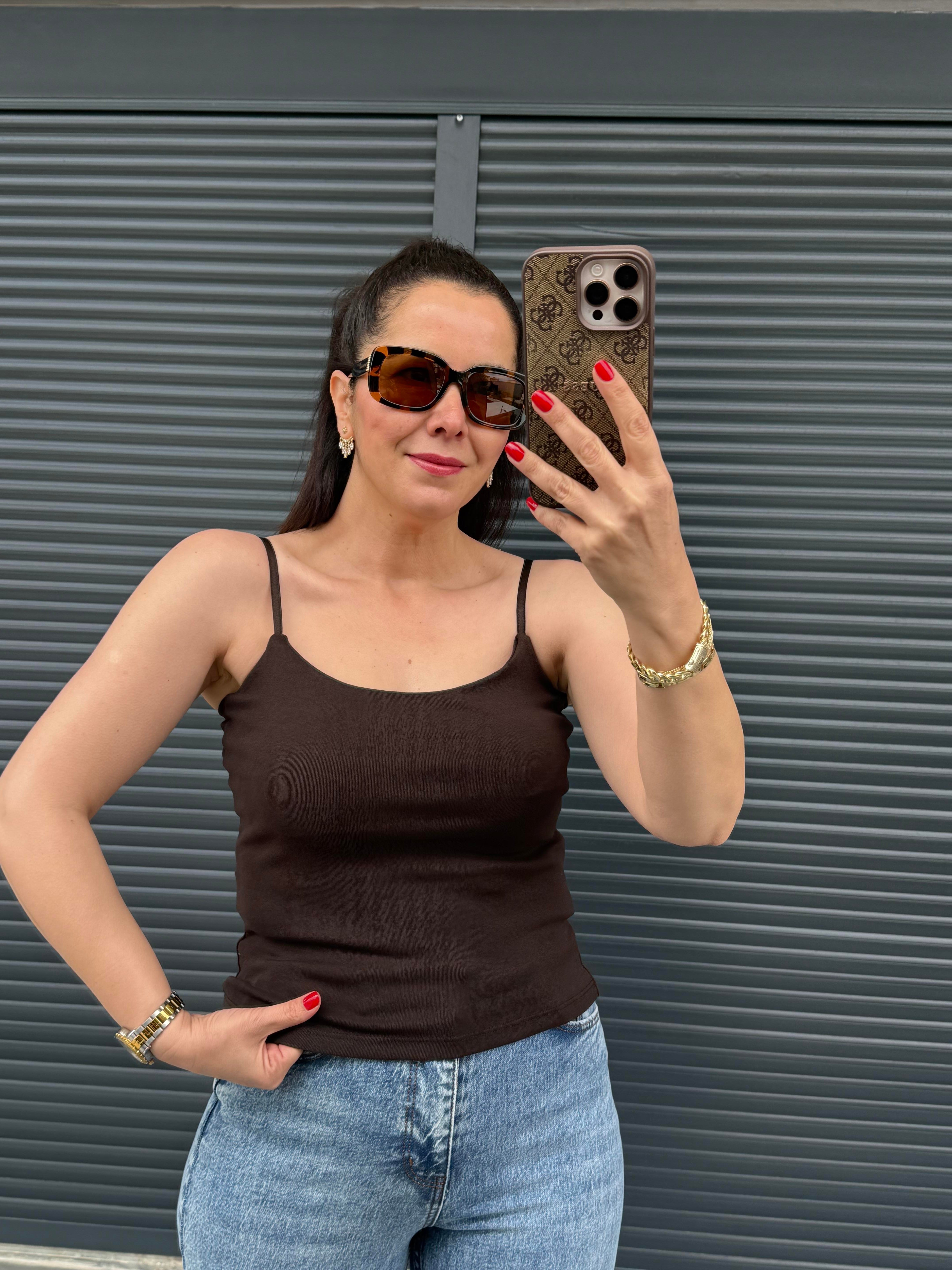 Karol Kopçeli Atlet Acı Kahve