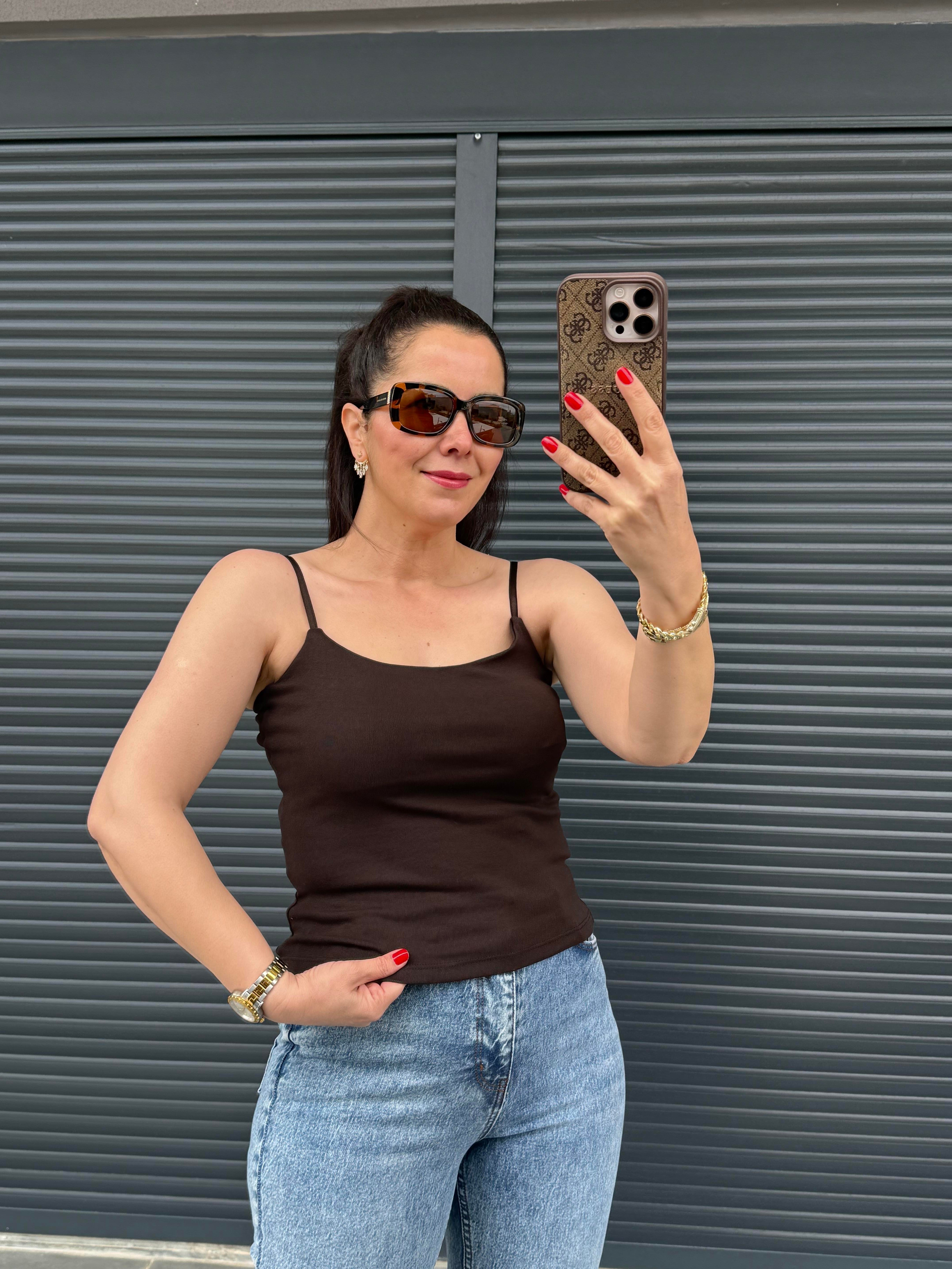 Karol Kopçeli Atlet Acı Kahve