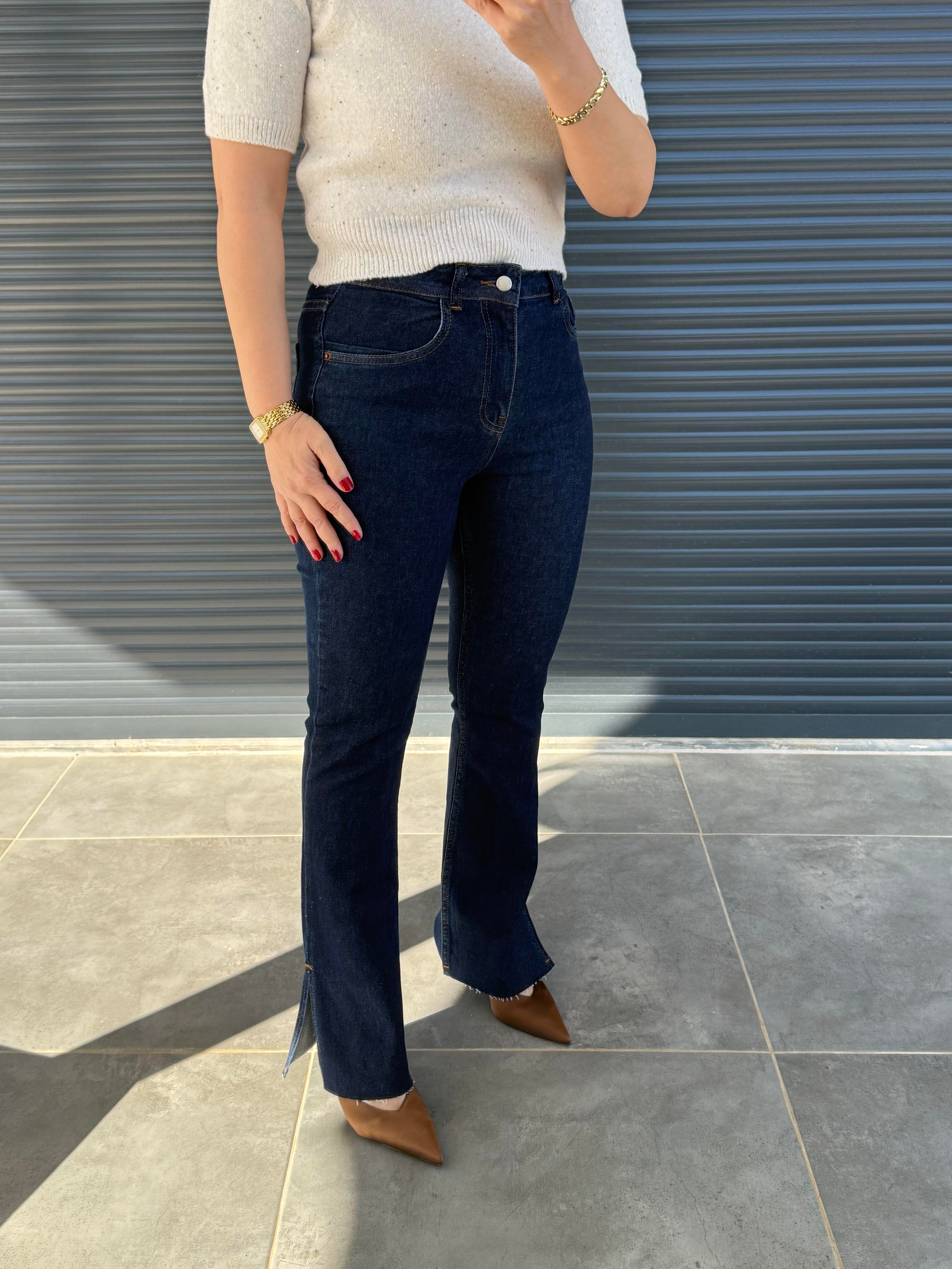 Karol Yırtmaçlı Flare Jean