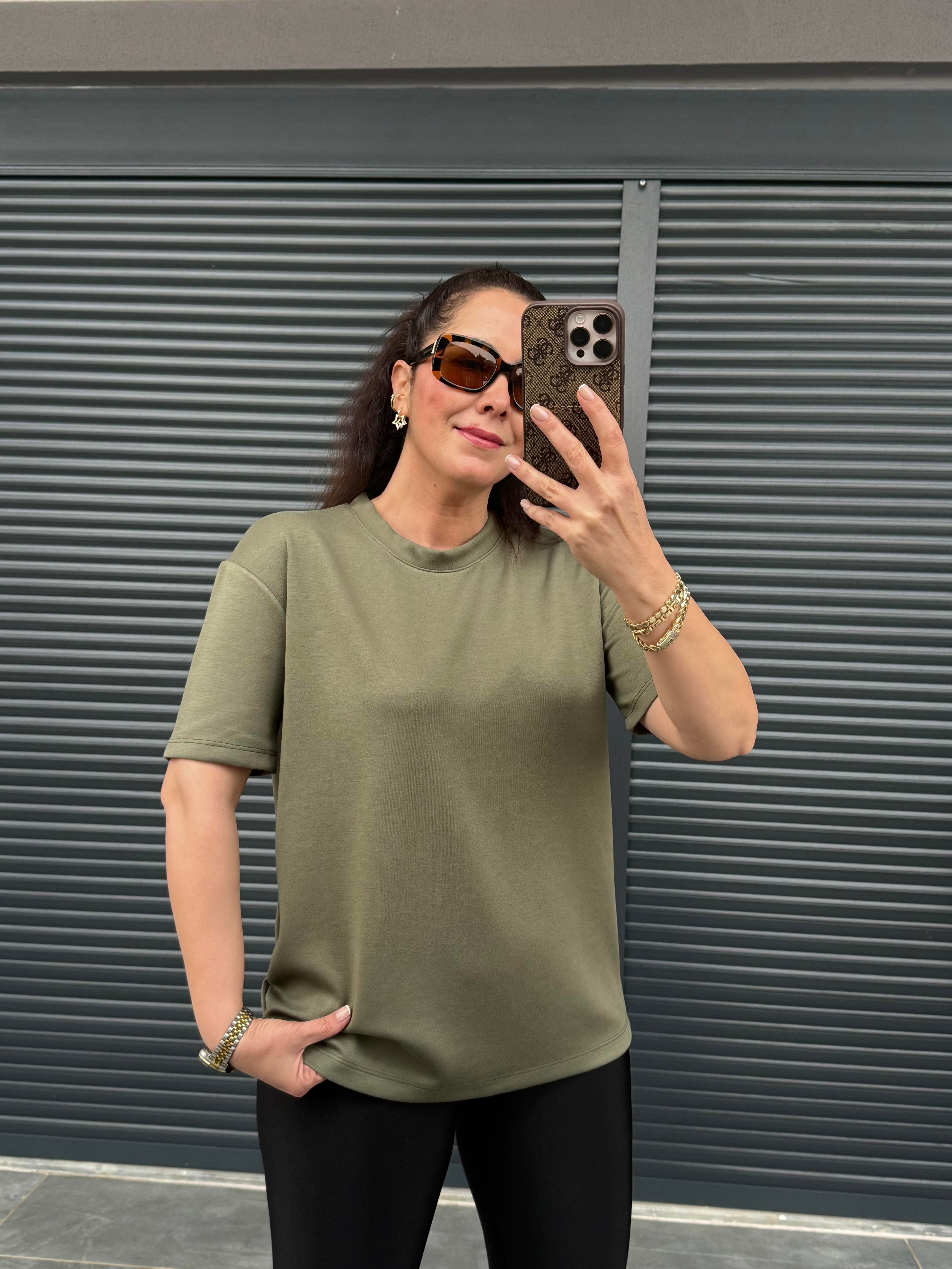 Modal Kumaş Bisiklet Yaka Basic T-Shirt Haki