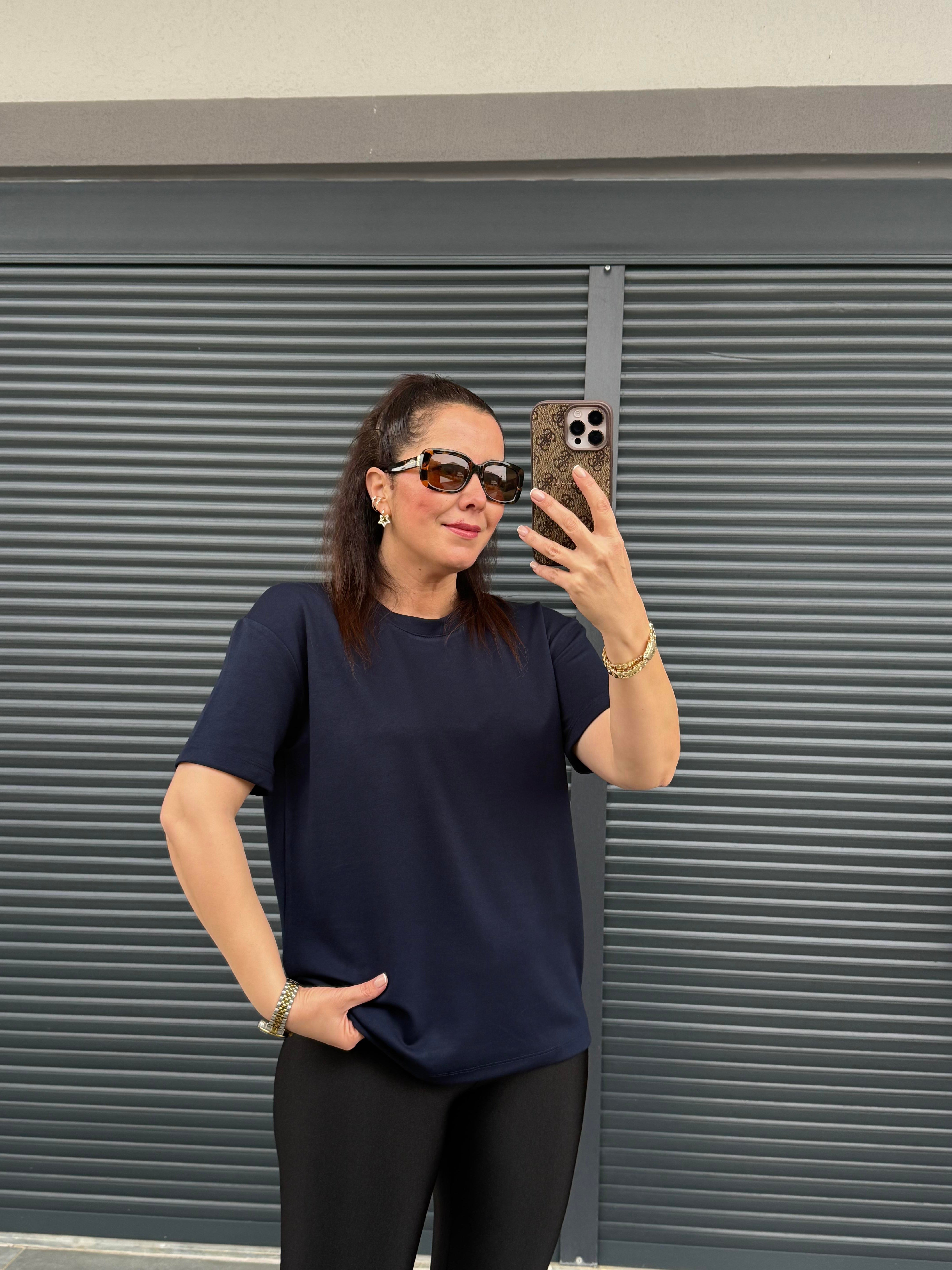 Modal Kumaş Bisiklet Yaka Basic T-Shirt Lacivert