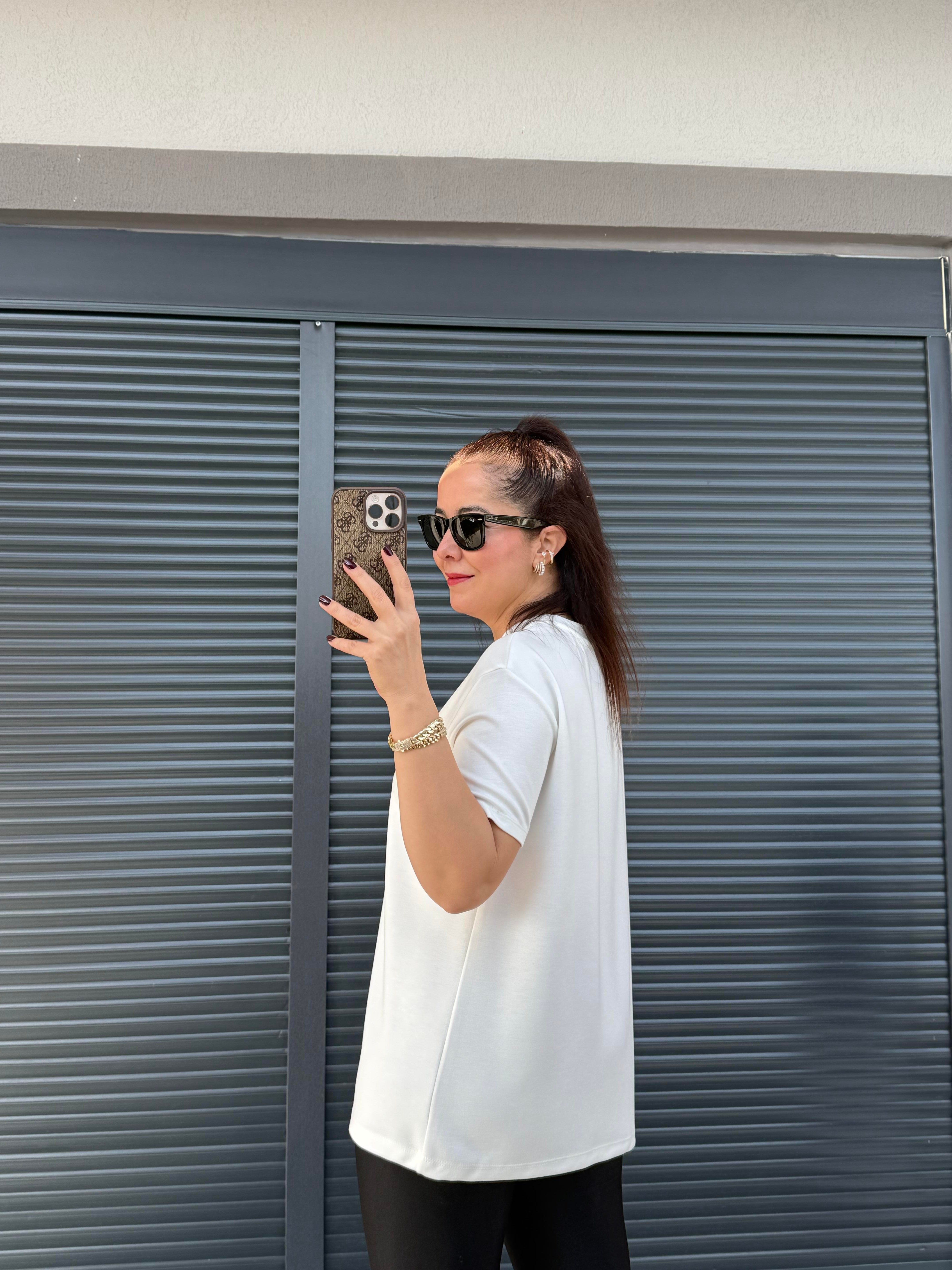 Modal Kumaş Bisiklet Yaka Basic T-Shirt Beyaz
