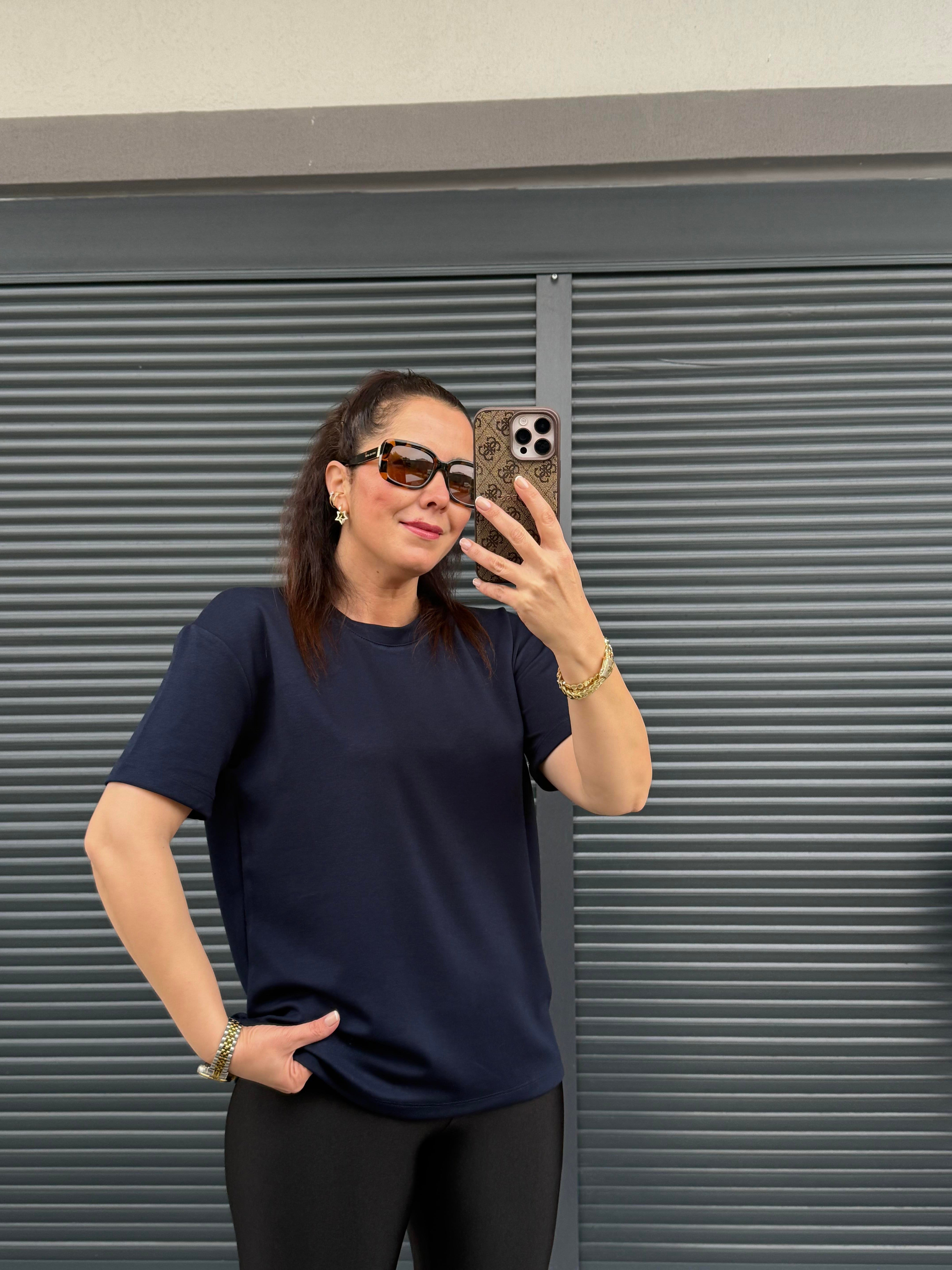 Modal Kumaş Bisiklet Yaka Basic T-Shirt Lacivert
