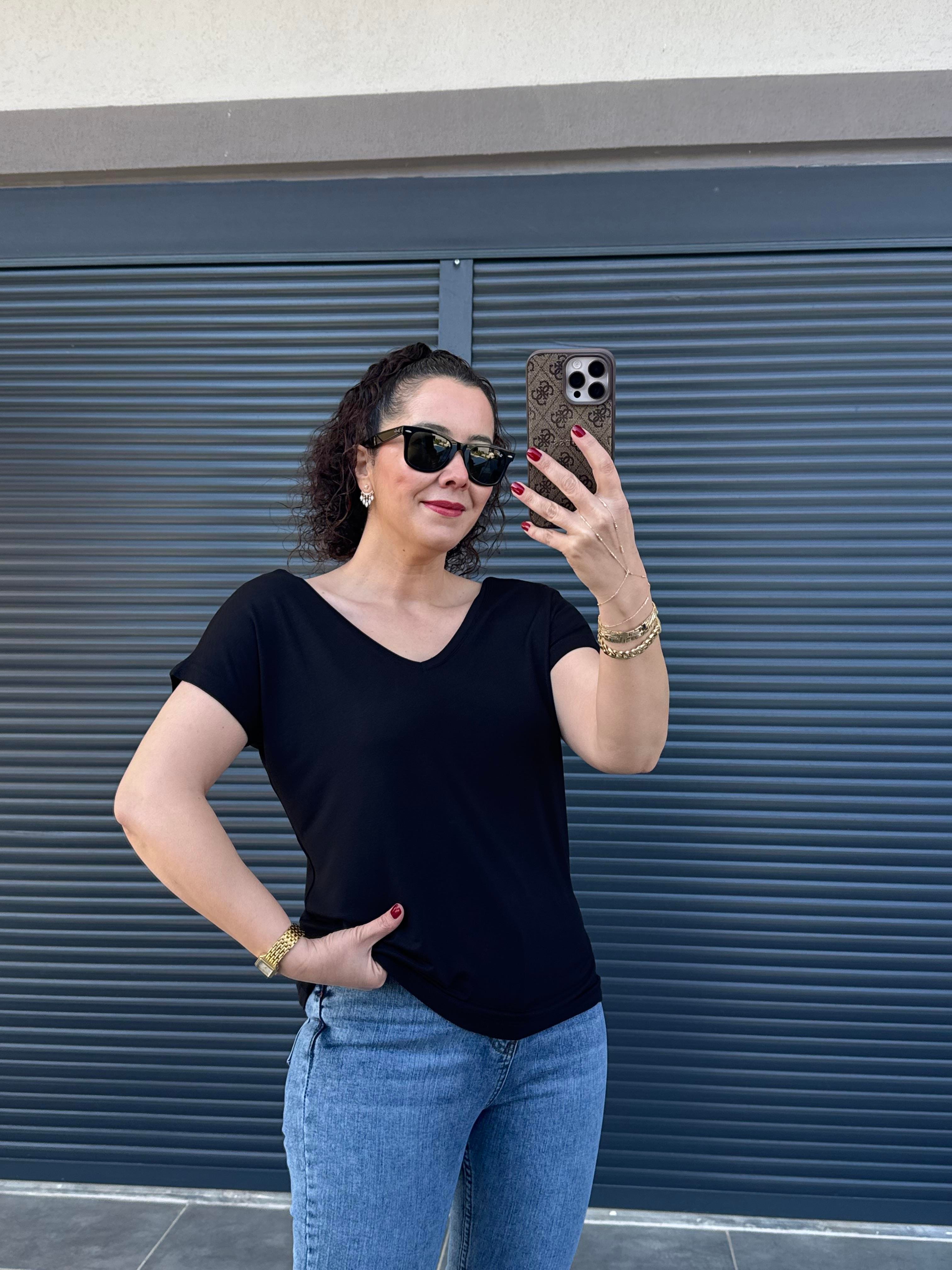 Modal Kumaş Ön Arka V Yaka T-Shirt  Siyah