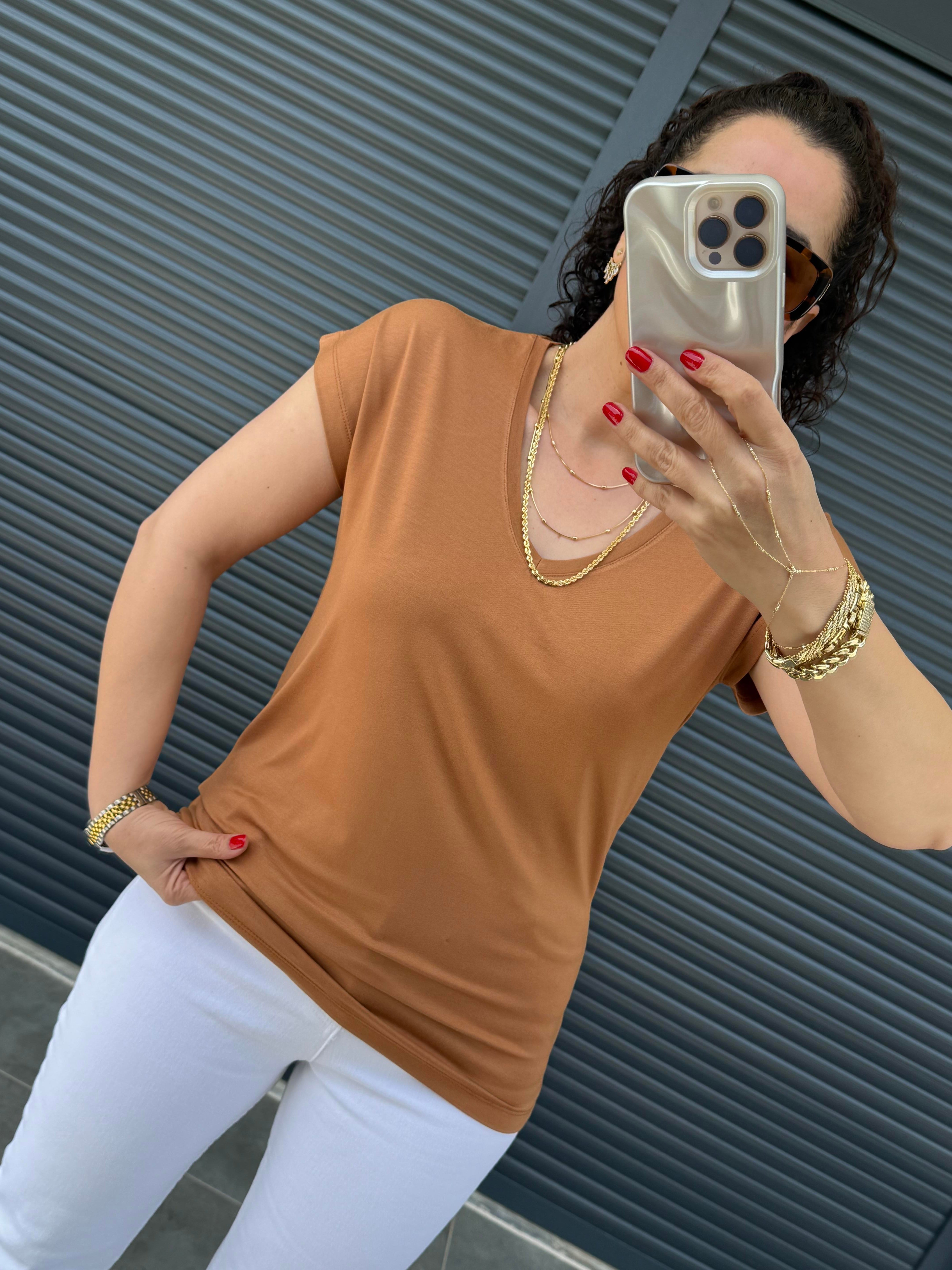 Modal Kumaş  V Yaka T-Shirt Kiremit