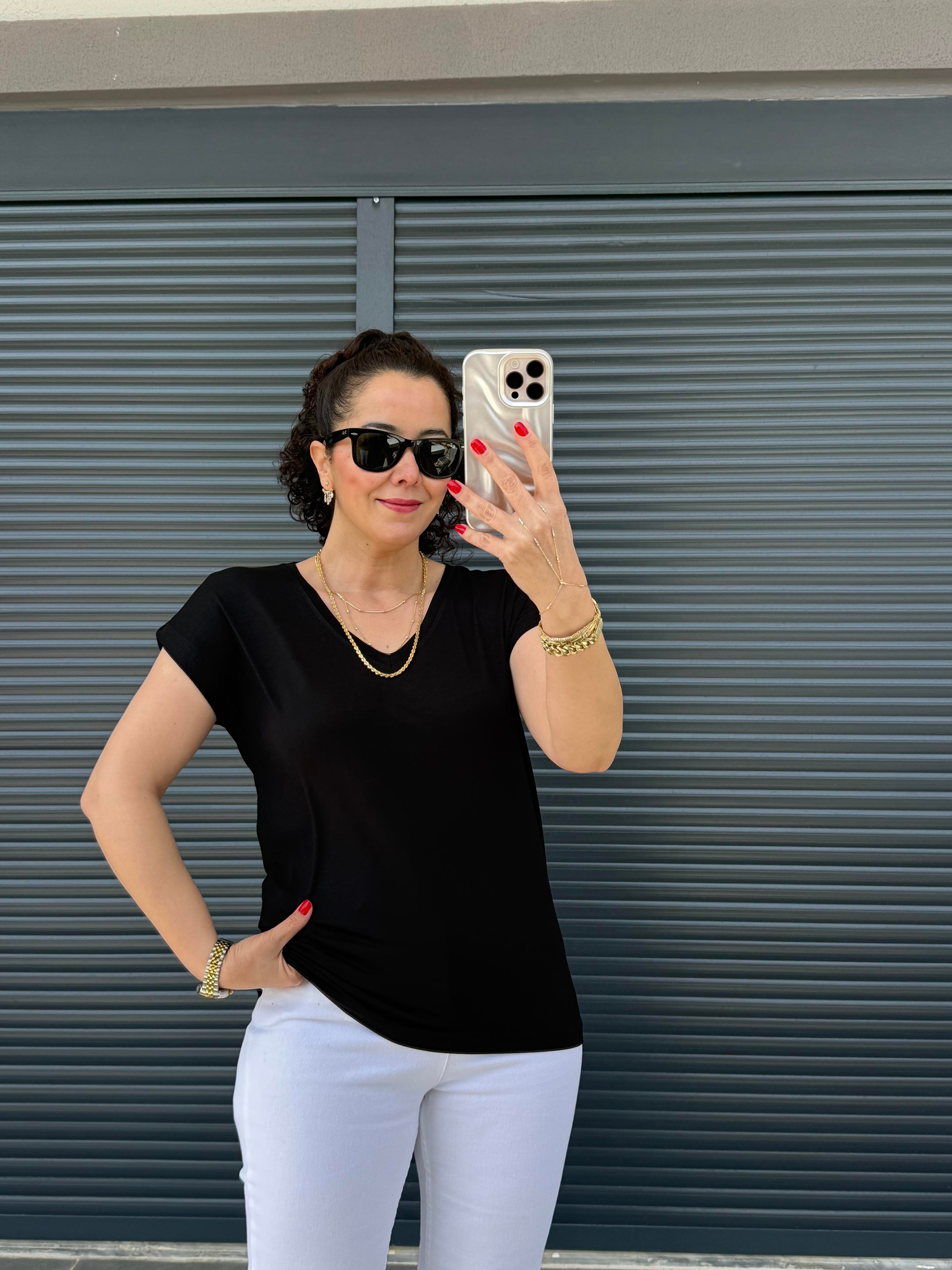 Modal Kumaş  V Yaka T-Shirt Siyah