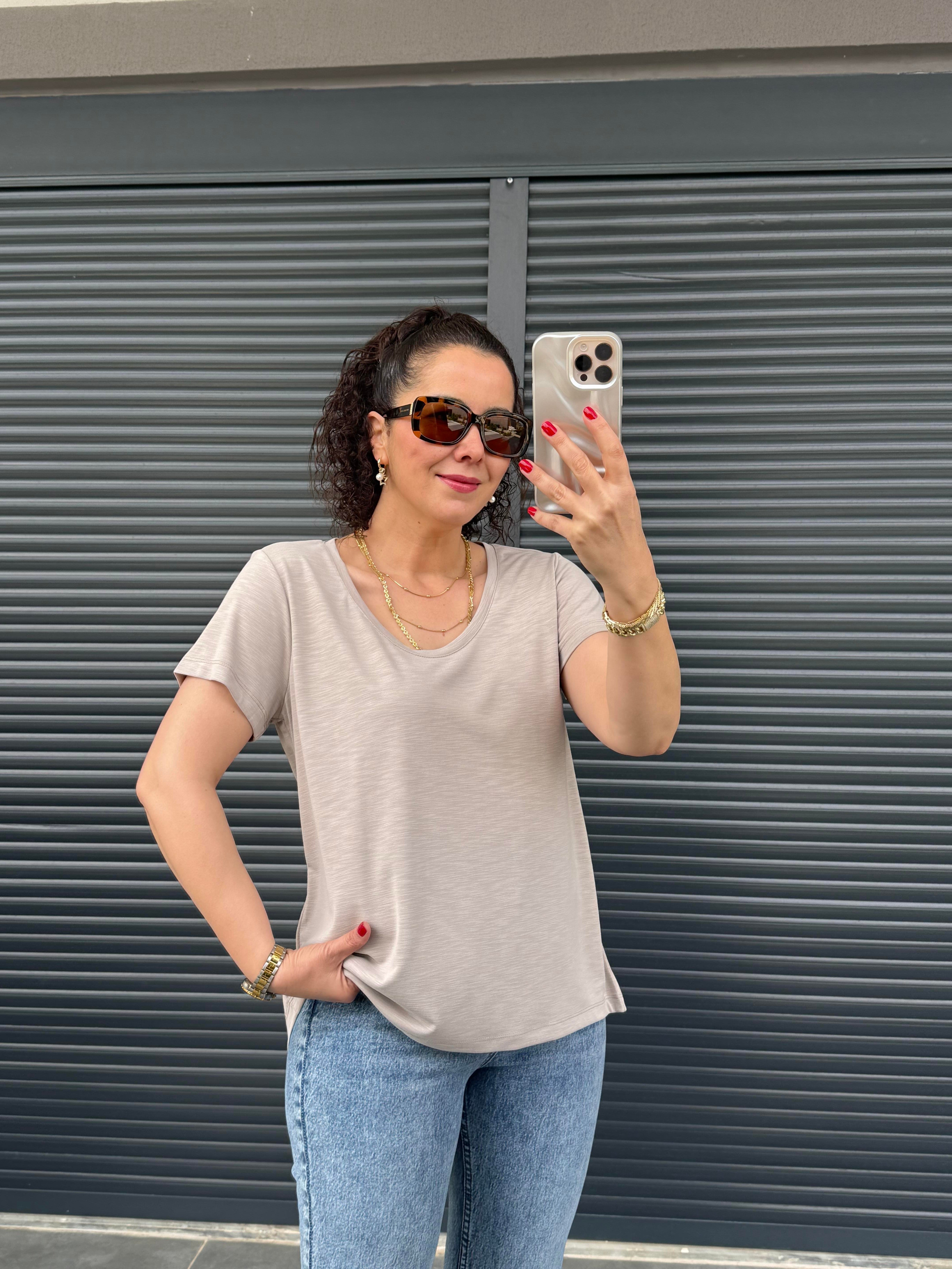 Premiım Bisiklet Yaka Basic T-shirt Bej