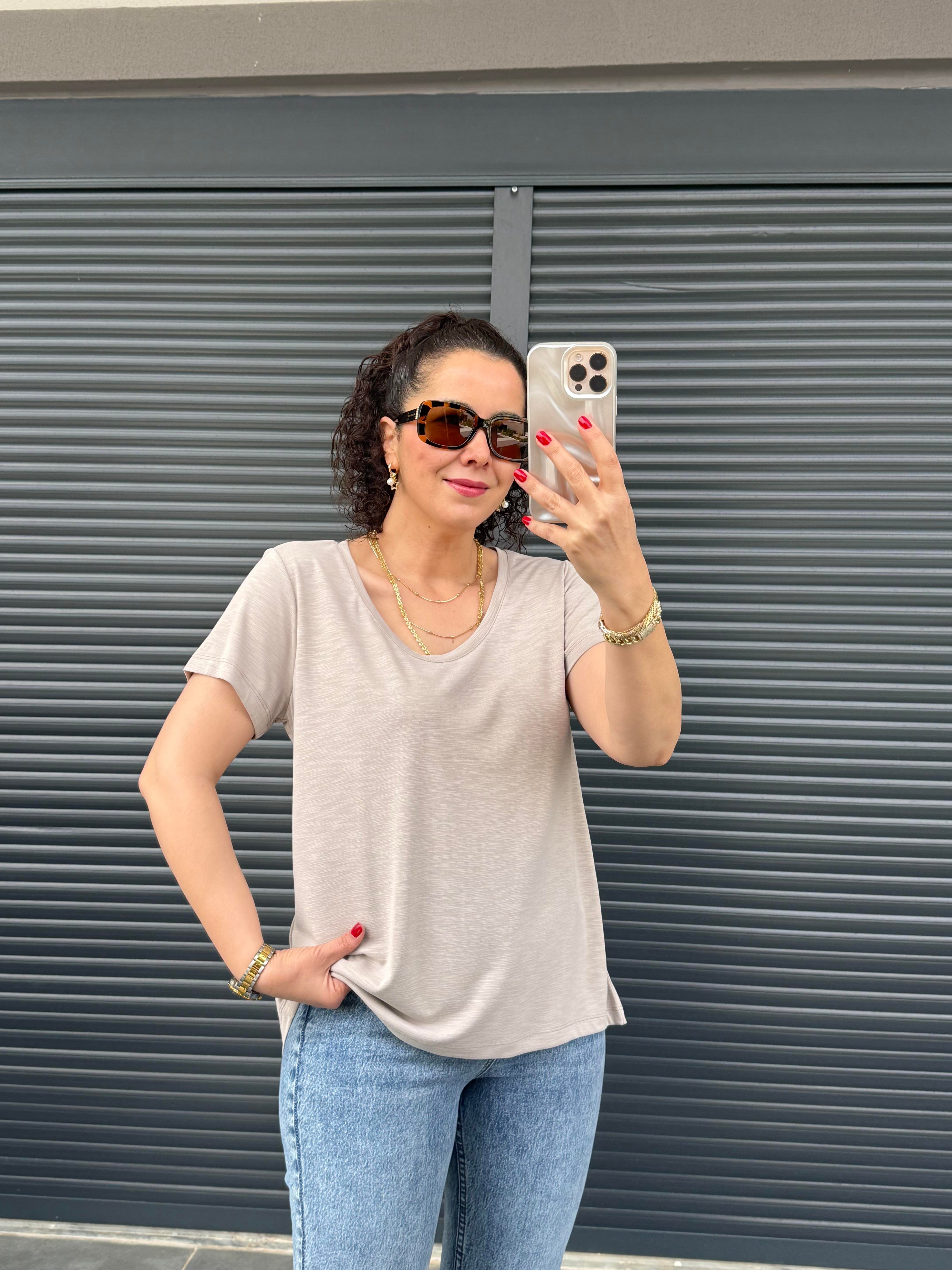 Premiım Bisiklet Yaka Basic T-shirt Bej