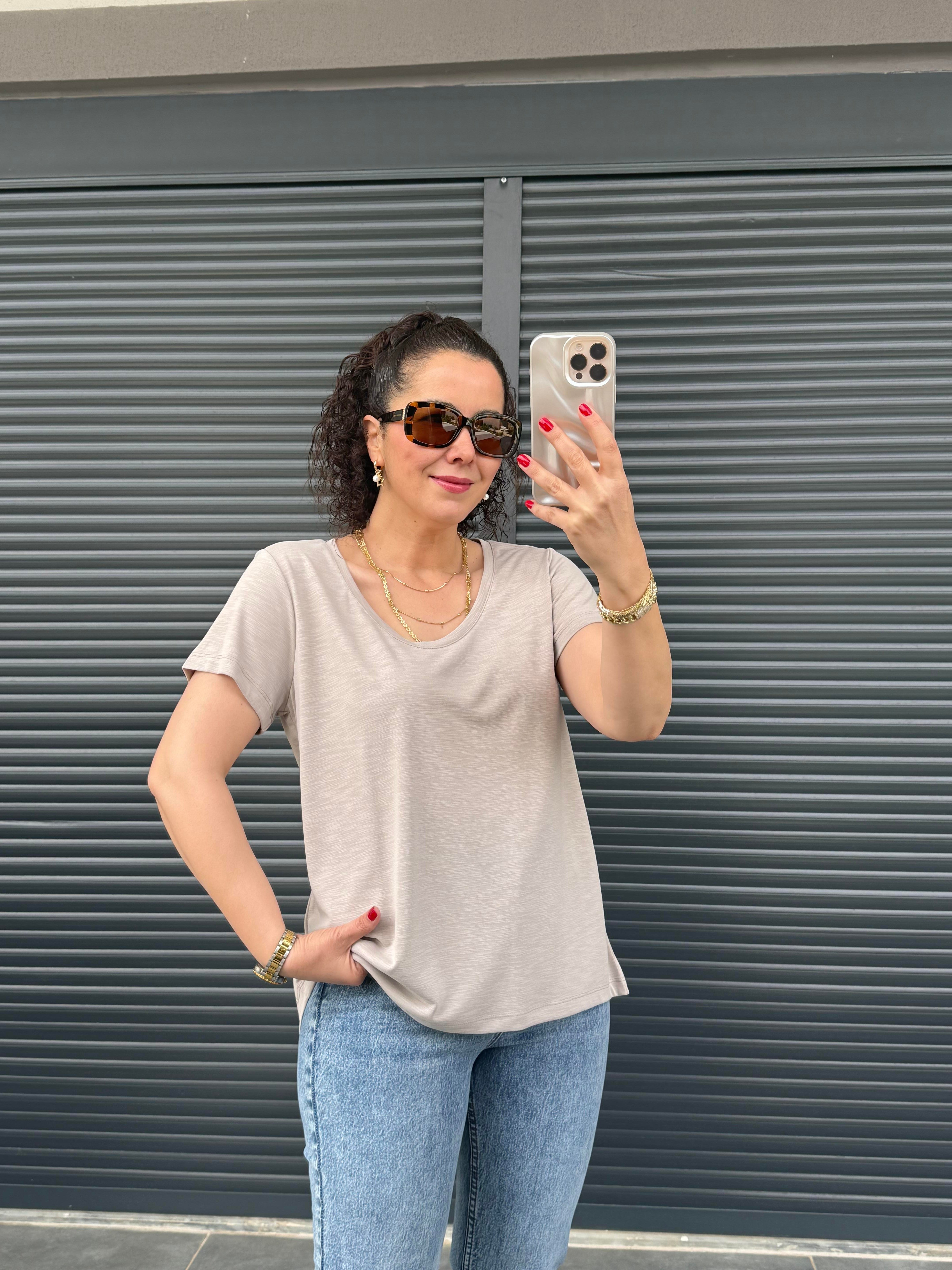 Premiım Bisiklet Yaka Basic T-shirt Bej