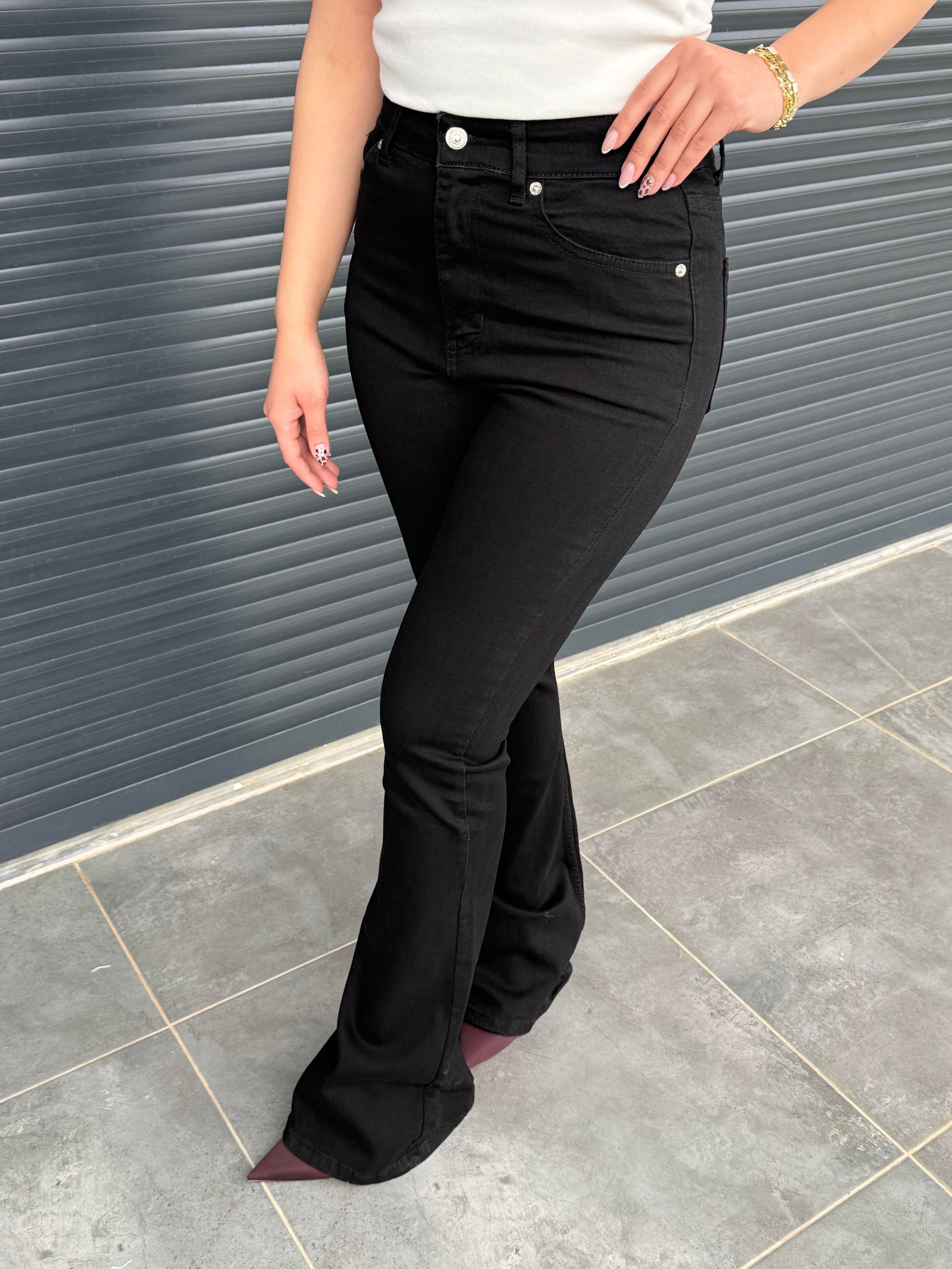 Premium İspanyol Paça Jean Siyah