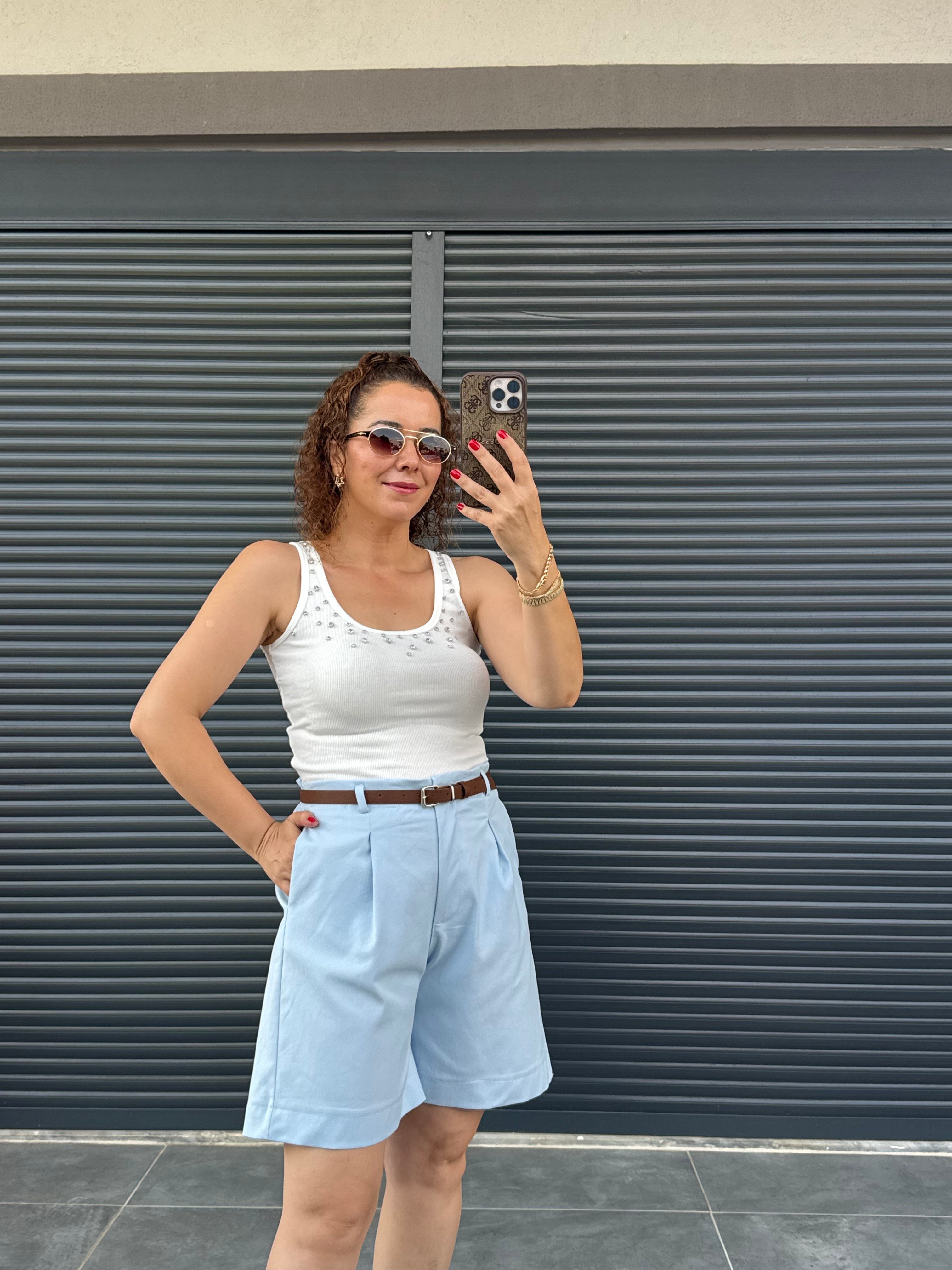 Premium Kemerli Arka Beli Lastikli Şort Bebe Mavi