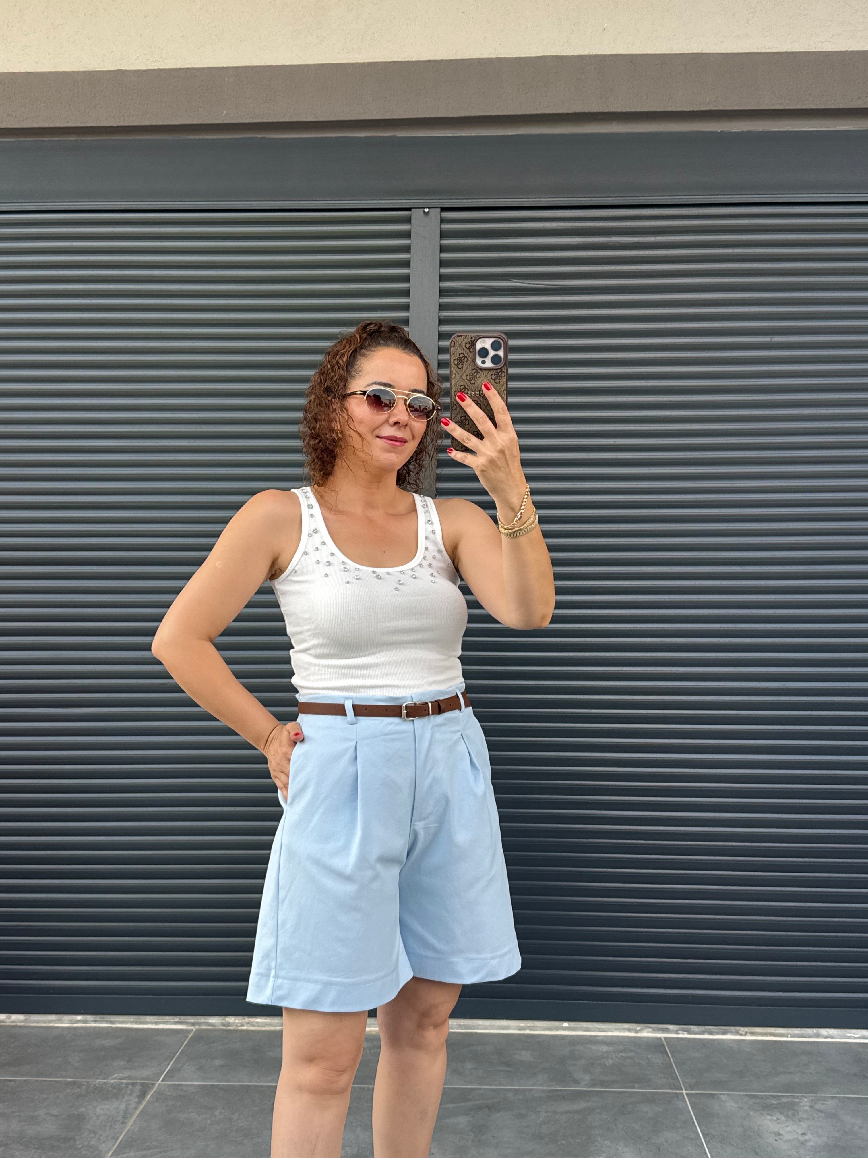 Premium Kemerli Arka Beli Lastikli Şort Bebe Mavi