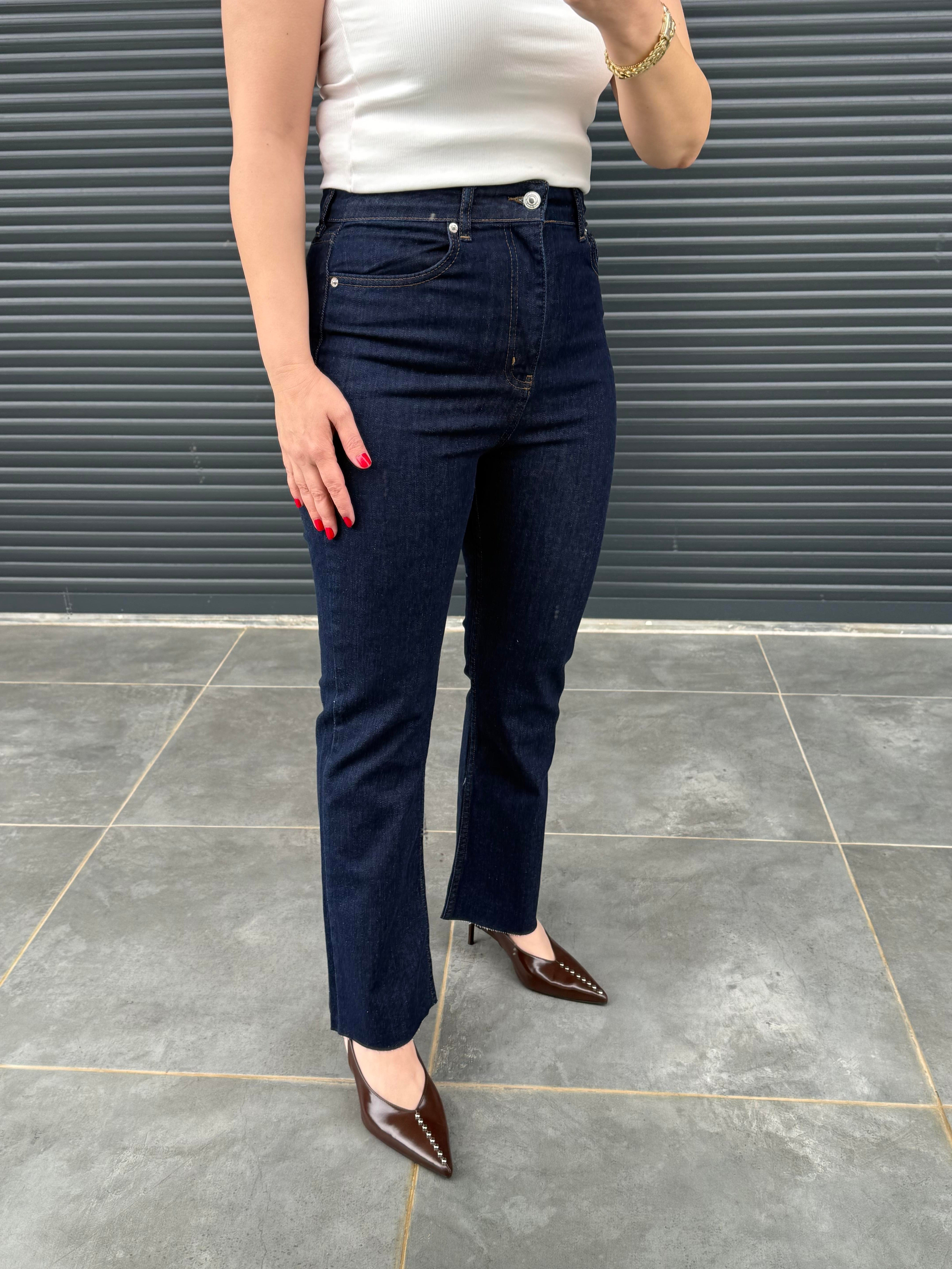Premium Kesik Paça Boy Fit Jean Lacivert