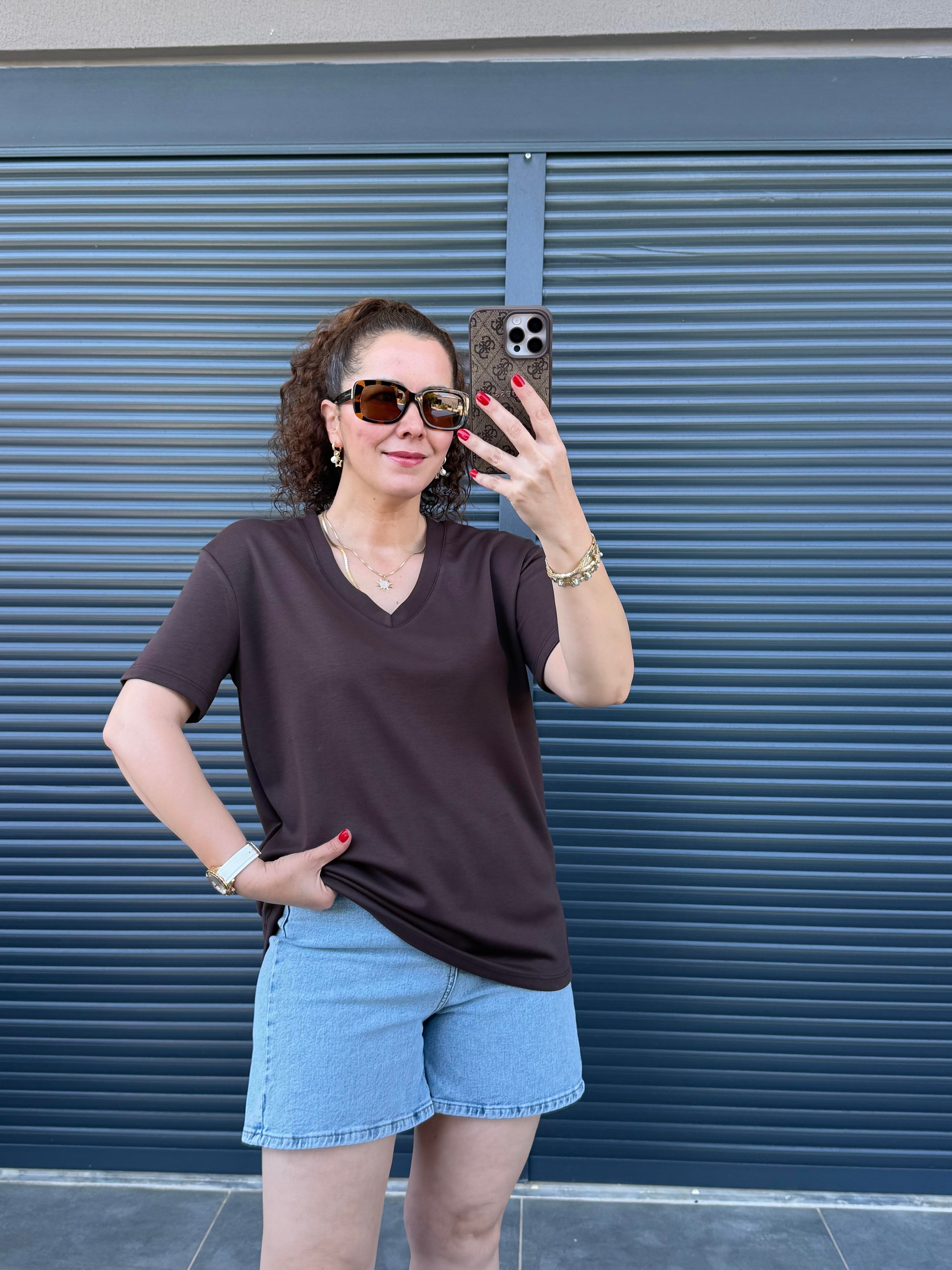 V Yaka Modal Kumaş T-shirt Acı Kahve 