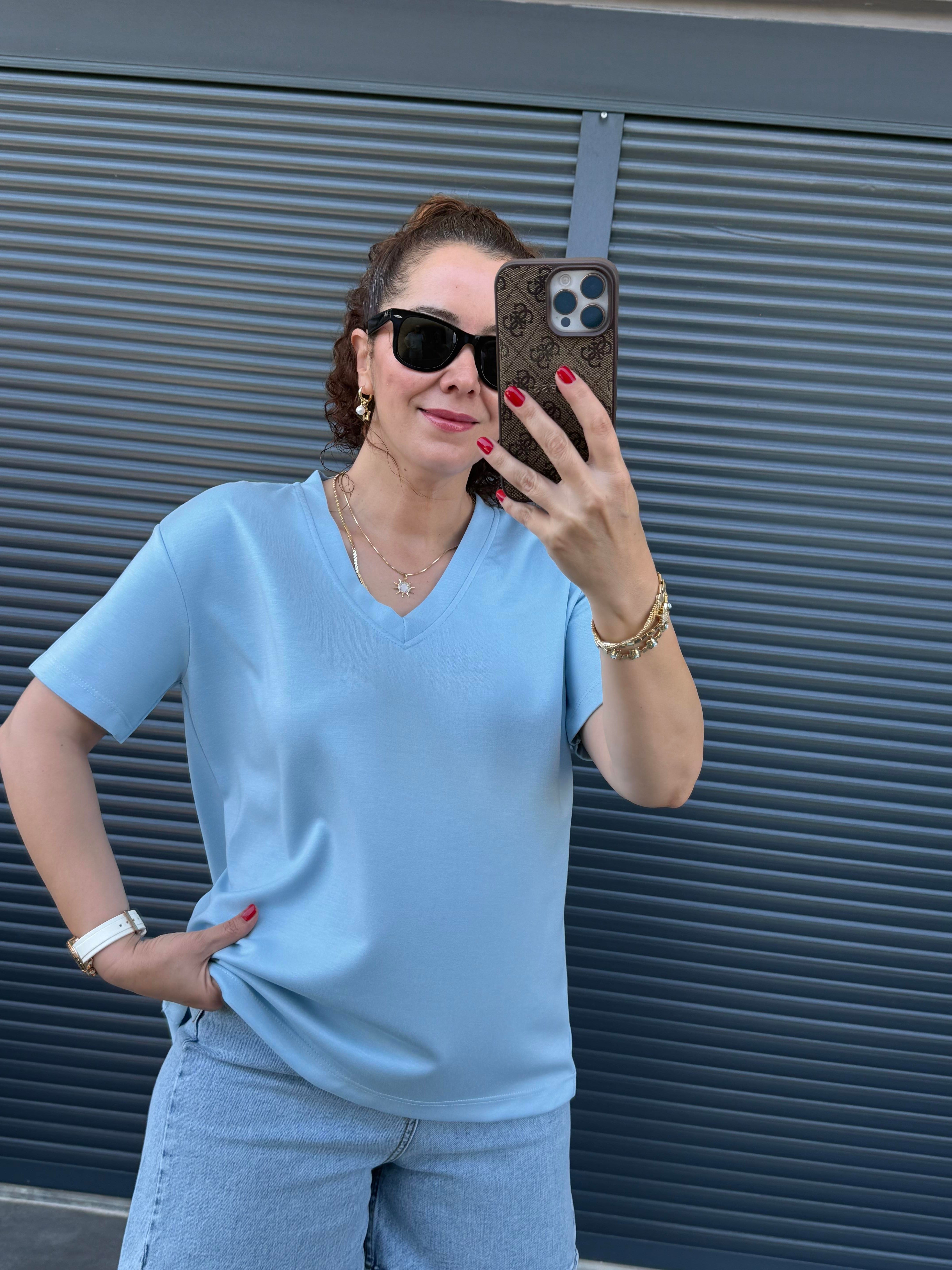 V Yaka Modal Kumaş T-shirt Mavi