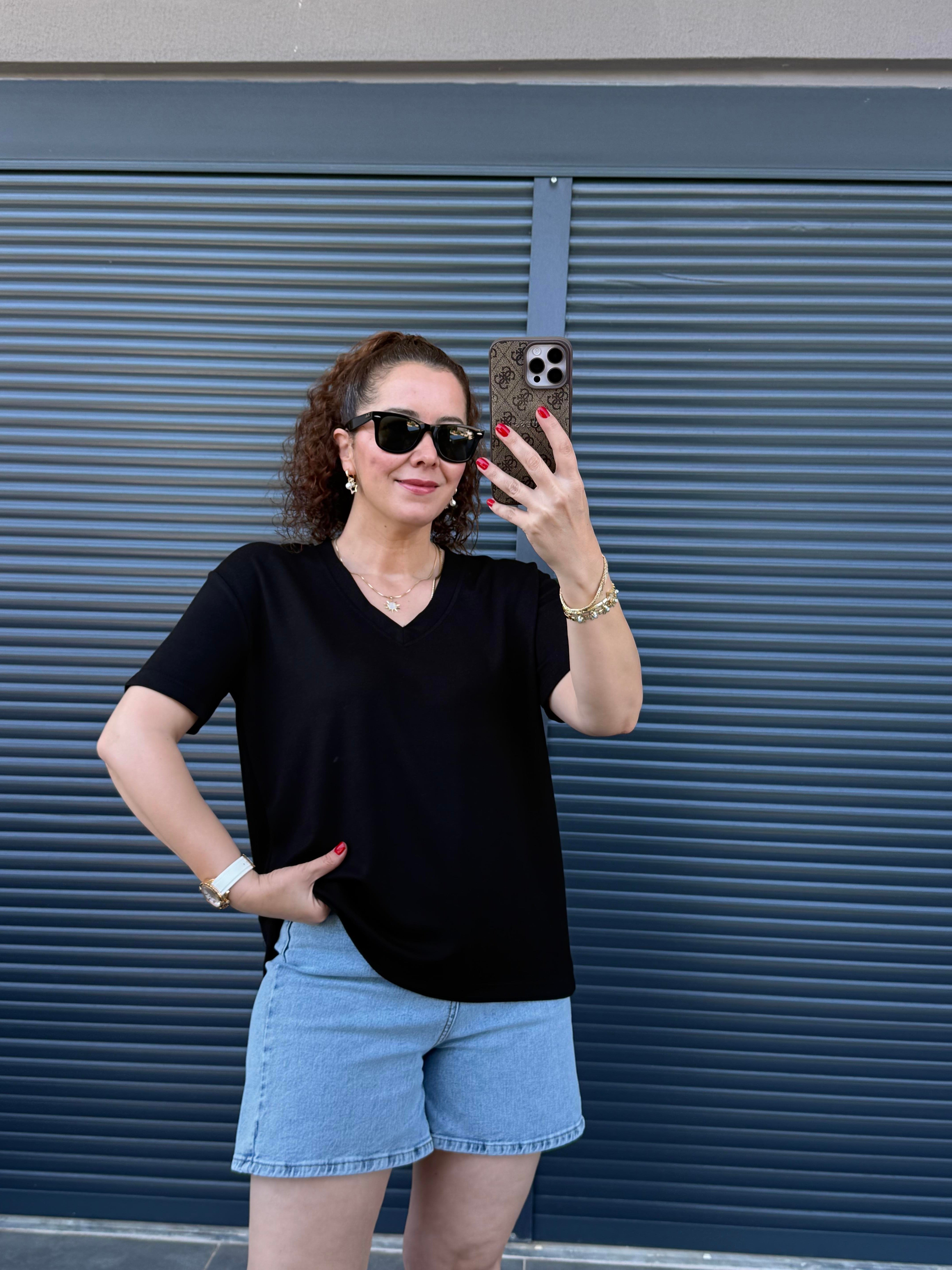 V Yaka Modal Kumaş T-shirt Siyah