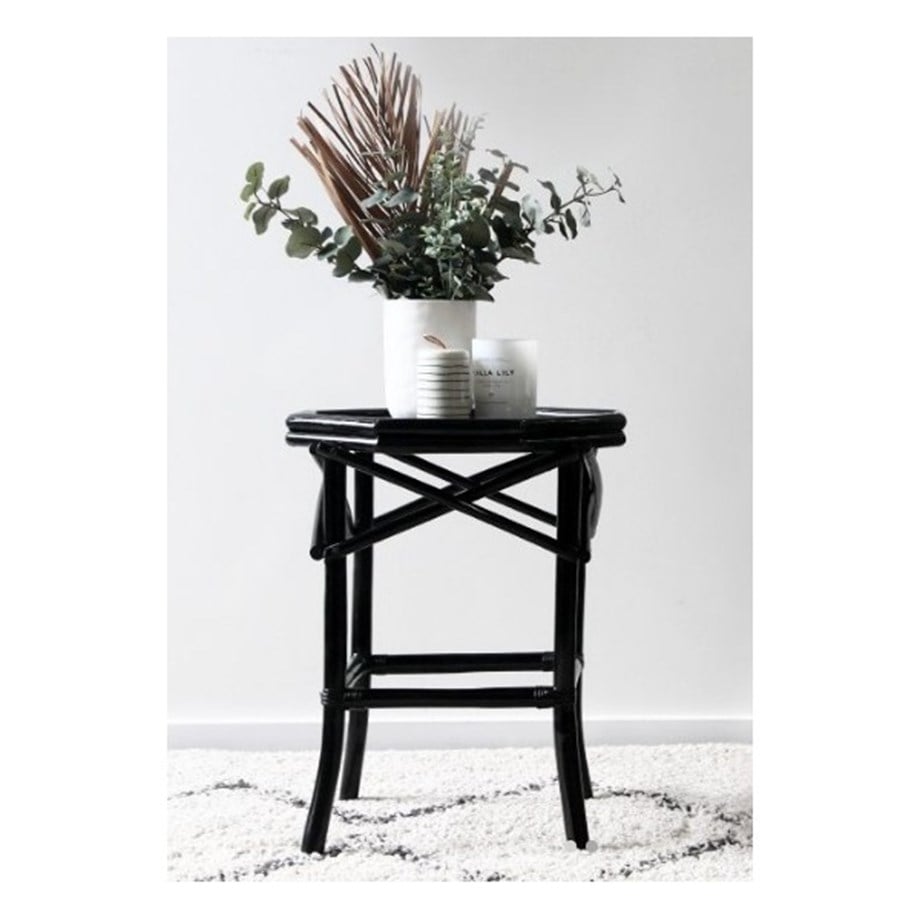 Classy Rattan Sehpa
