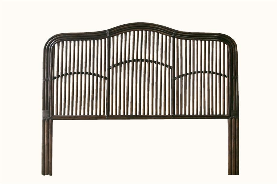 Çubuklu Rattan Yatakbaşı