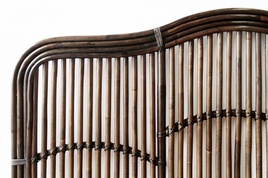 Çubuklu Rattan Yatakbaşı