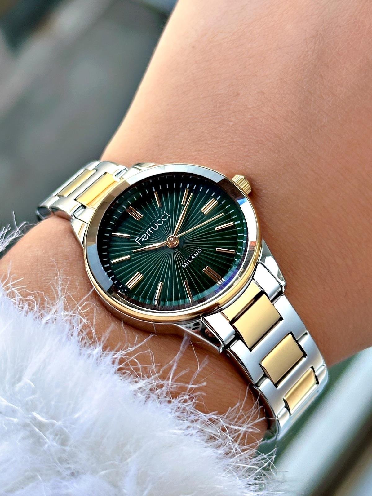 Ferrucci Altın - Gümüş Rengi Çelik Kordon Kadın Kol Saati 03386DYKFCAKS0105-Ferrucci