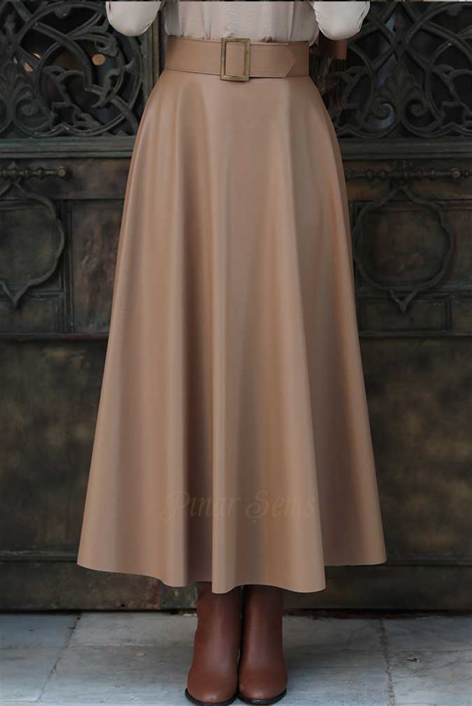 Pınar Şems Deri Verev Etek Krem