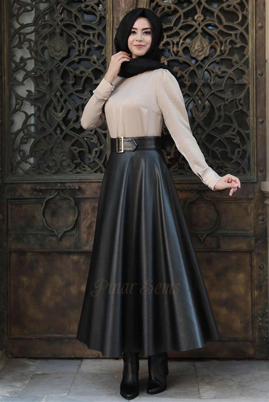 Pınar Şems Deri Verev Etek Siyah
