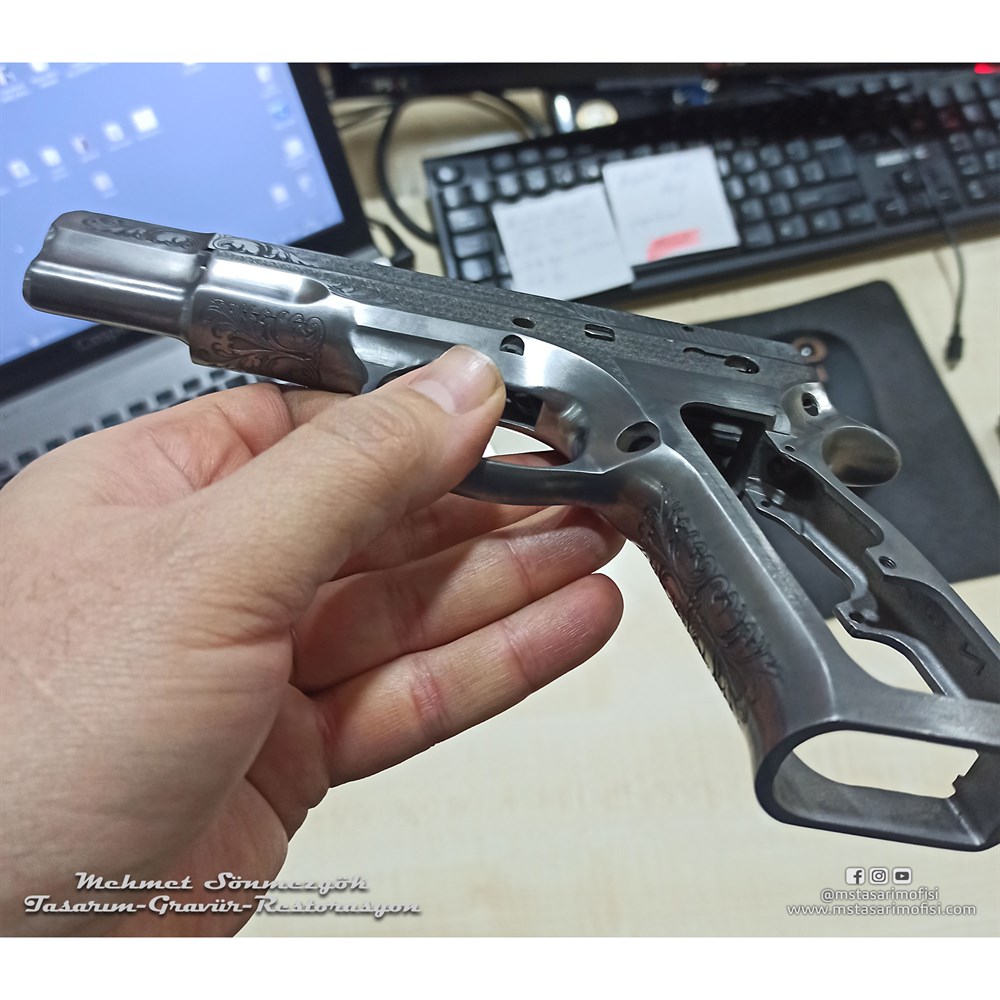 CZ 75 Gravür // English Scroll & Klasik Oyma Gravür