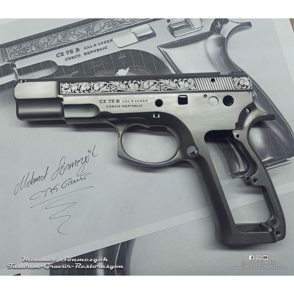 CZ 75 Gravür // Yanaklar Gravür,Parlak Füme