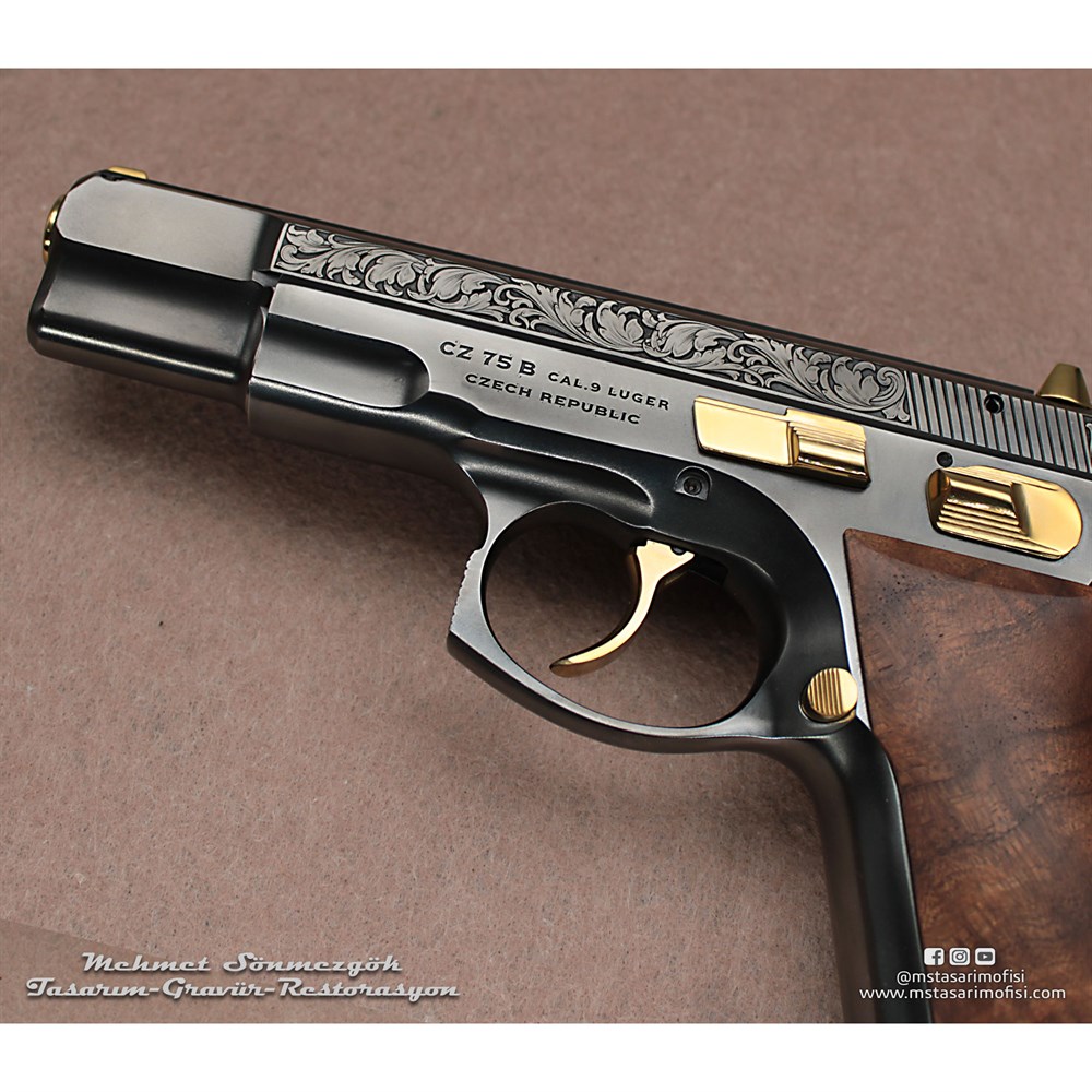 CZ 75 Gravür // Yanaklar Gravür,Parlak Füme