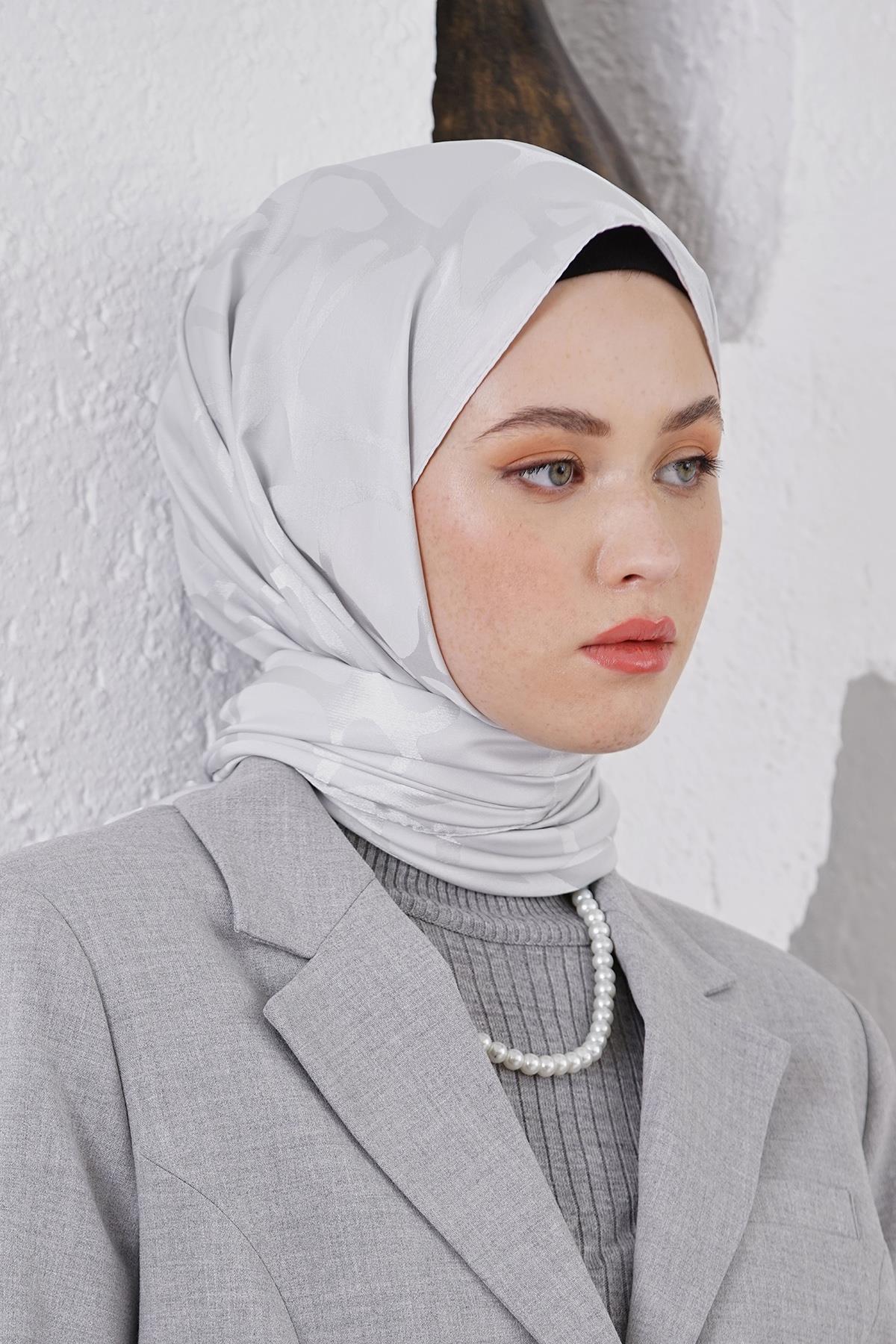 Loryan Scarf Jakar Şal - Stone Floş Jakar Şal 4312 Gümüş Gri