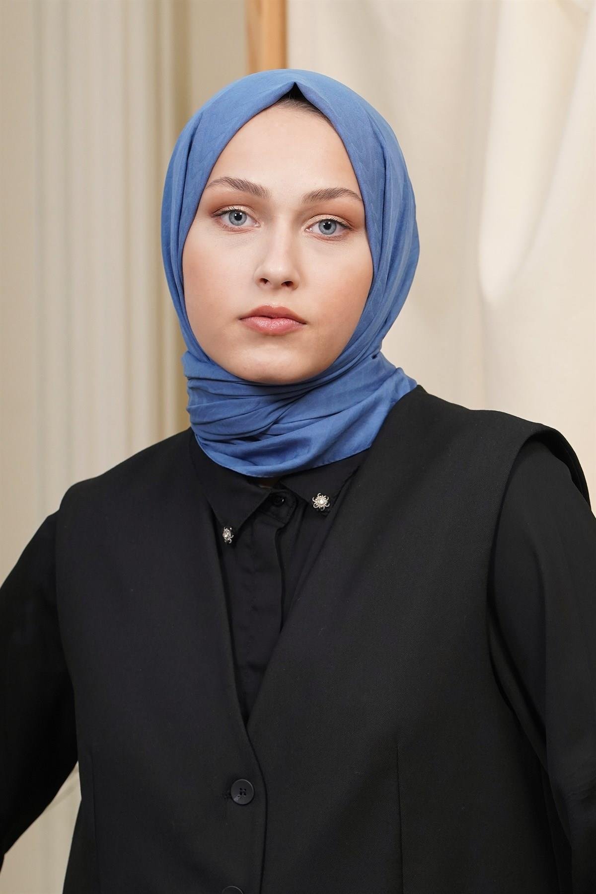 Loryan Scarf Kendinden Desenli Tek Renk Kayla Jakarlı Pamuklu Şal Kot Mavi