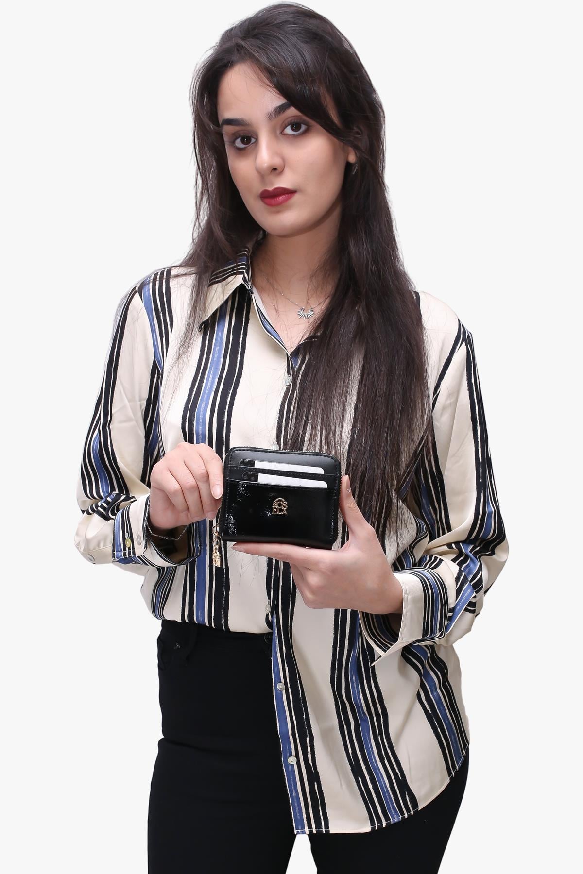 Sosela 56-4023 Kadın Camile Rugan Siyah Cüzdan