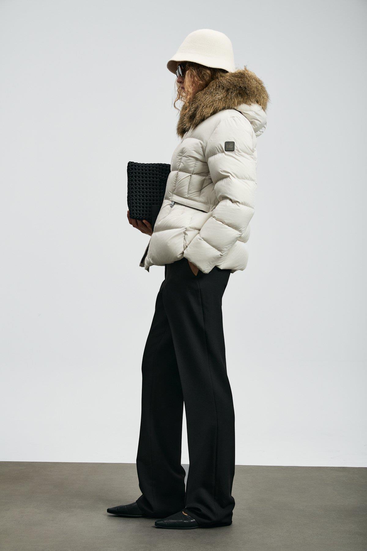 Lufian Klemantın Kaz Tüyü Kadın Mont Ekru