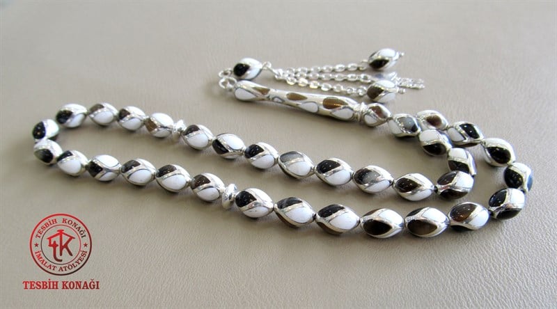 Gümüş Tesbih