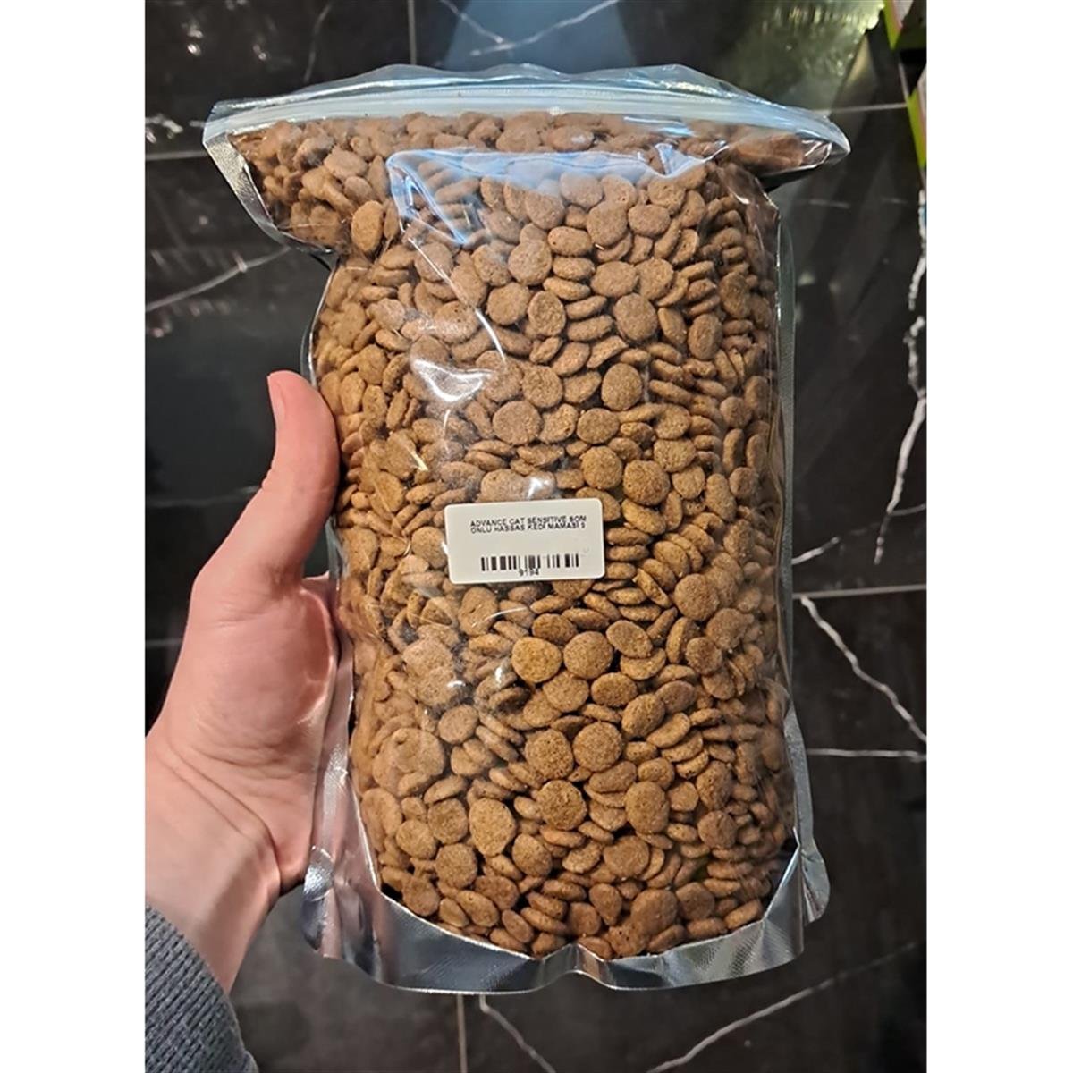 AÇIK ADVANCE CAT SENSİTİVE SOMONLU HASSAS KEDİ MAMASI 950 GR9194